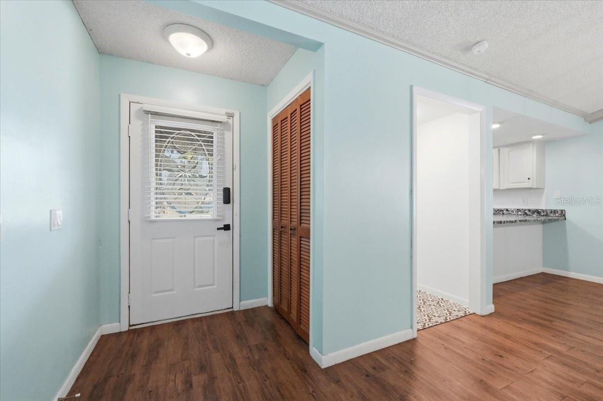 430 HILLCREST DR SE, WINTER HAVEN, FL, 33884