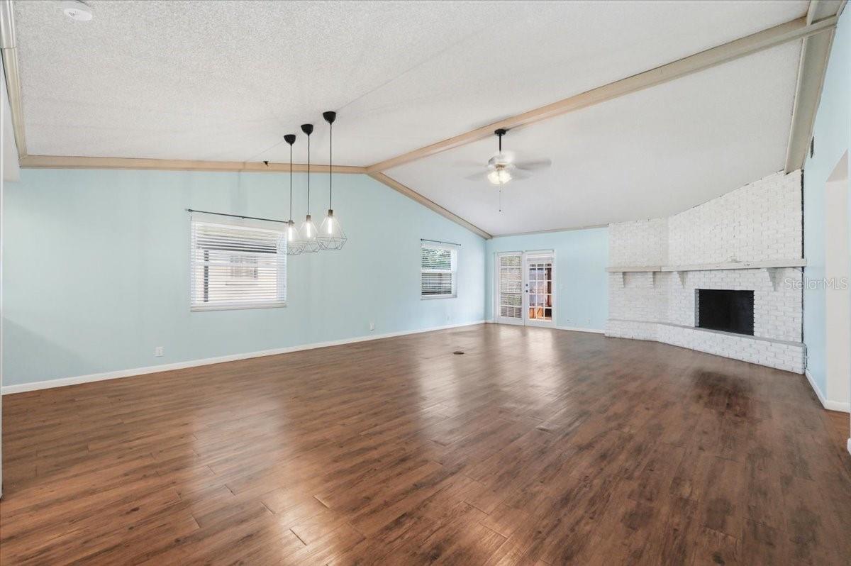 430 HILLCREST DR SE, WINTER HAVEN, FL, 33884