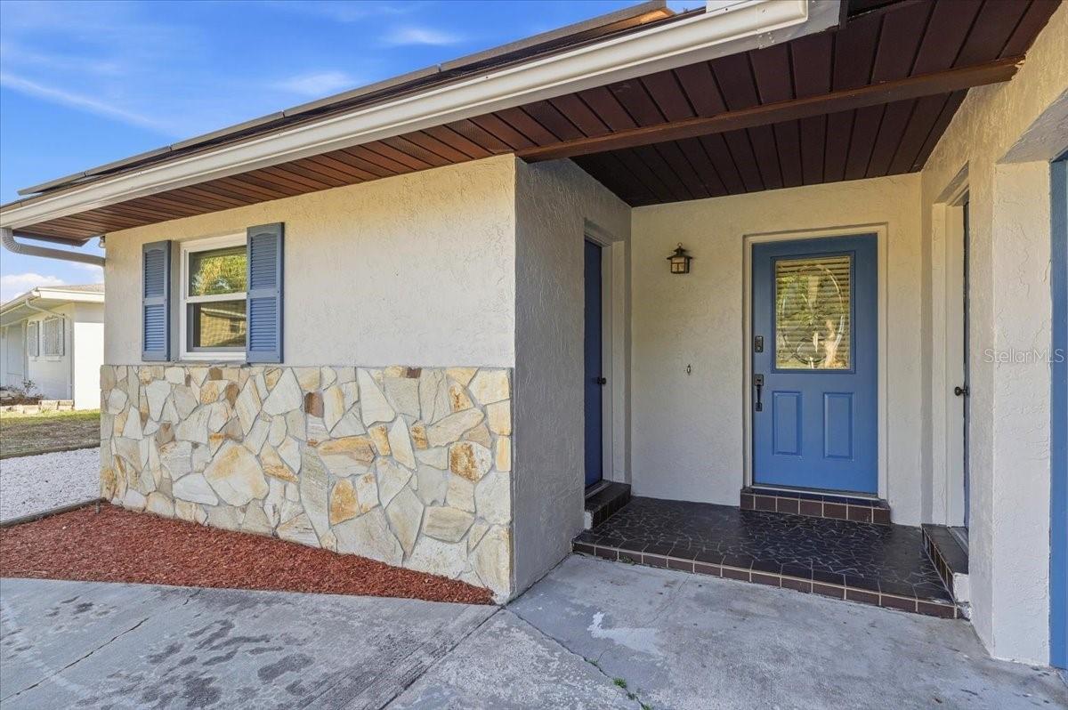 430 HILLCREST DR SE, WINTER HAVEN, FL, 33884