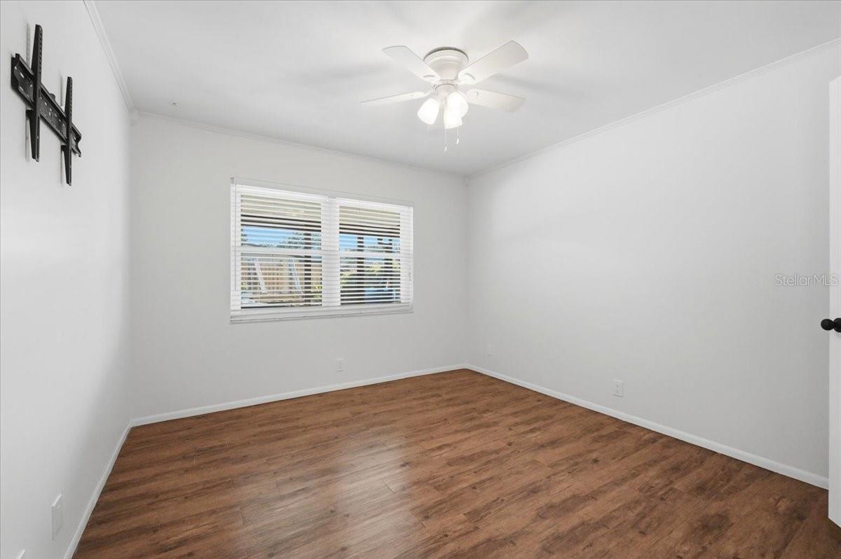 430 HILLCREST DR SE, WINTER HAVEN, FL, 33884