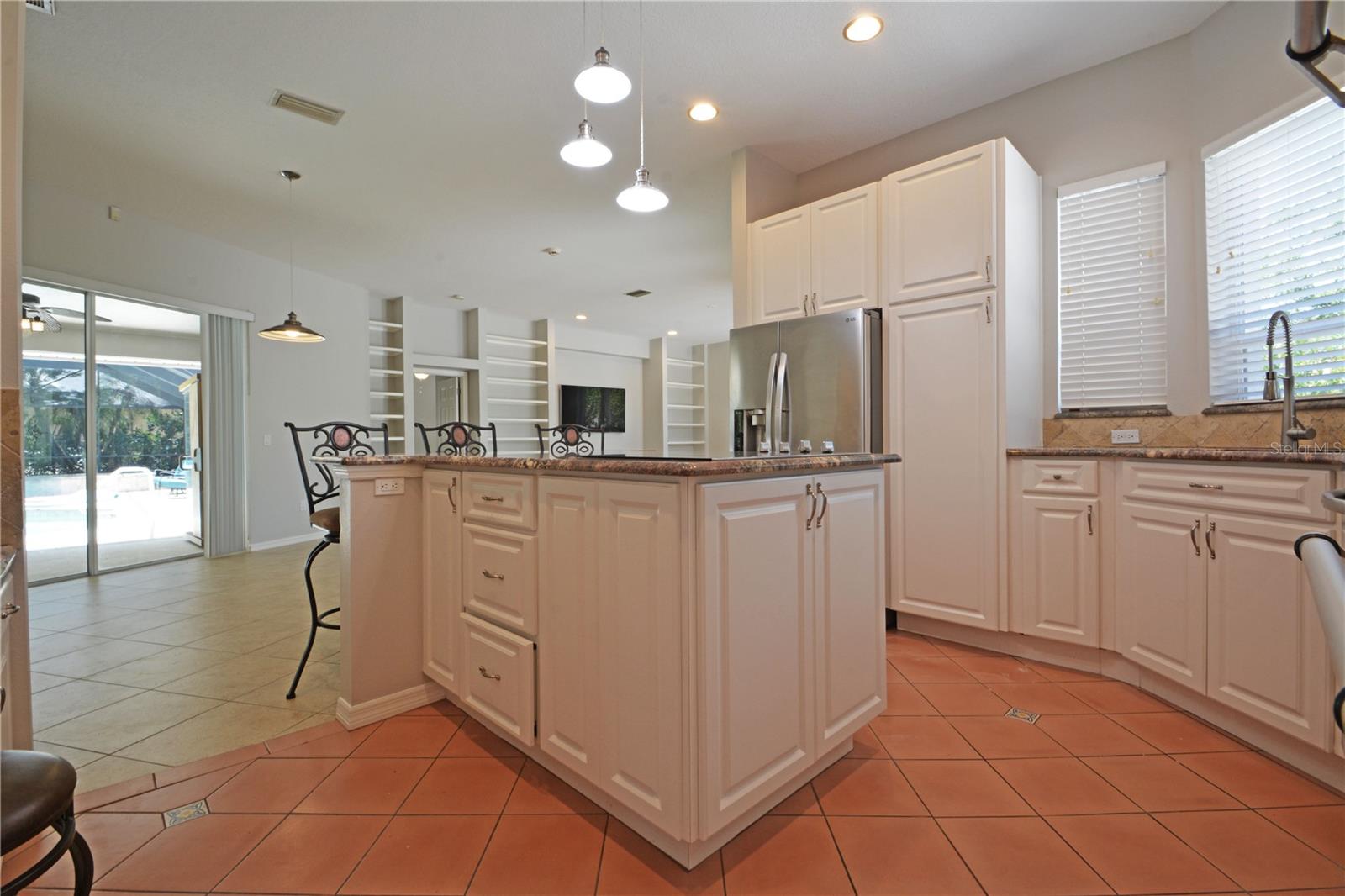 3293 MALLARD DR, SAFETY HARBOR, FL, 34695