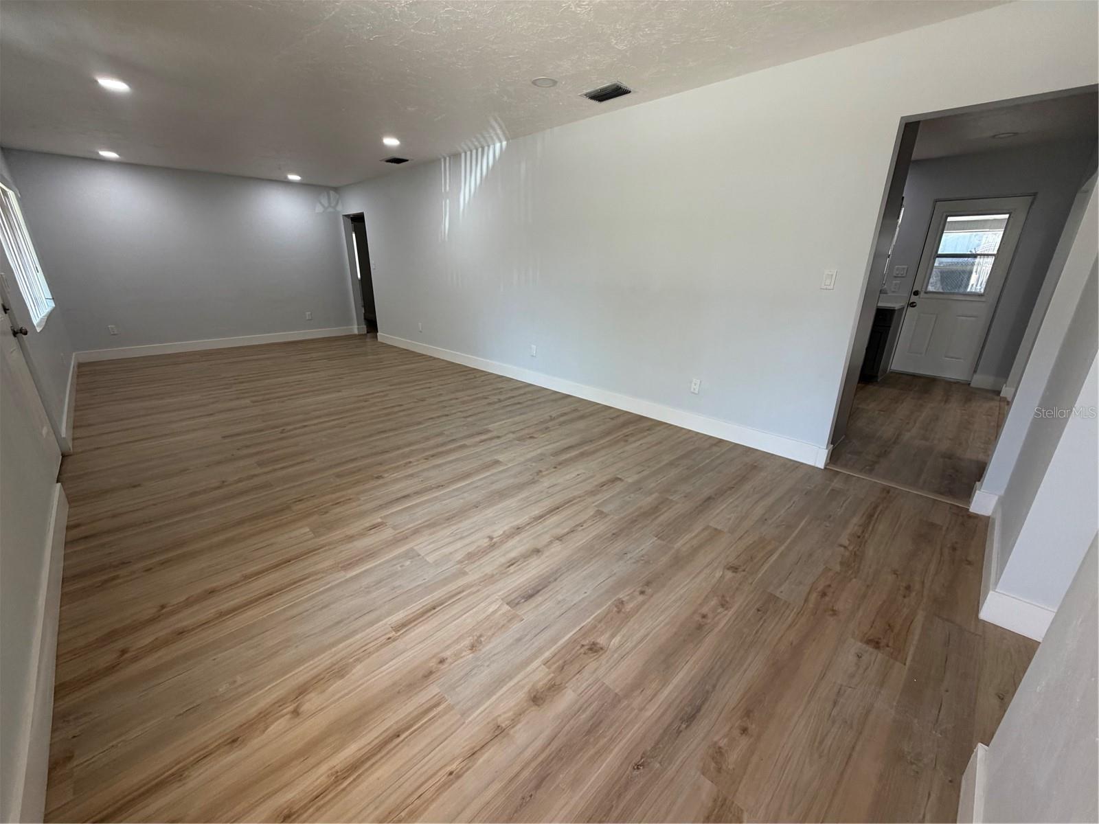 801 W ATWATER AVE #1, EUSTIS, FL, 32726