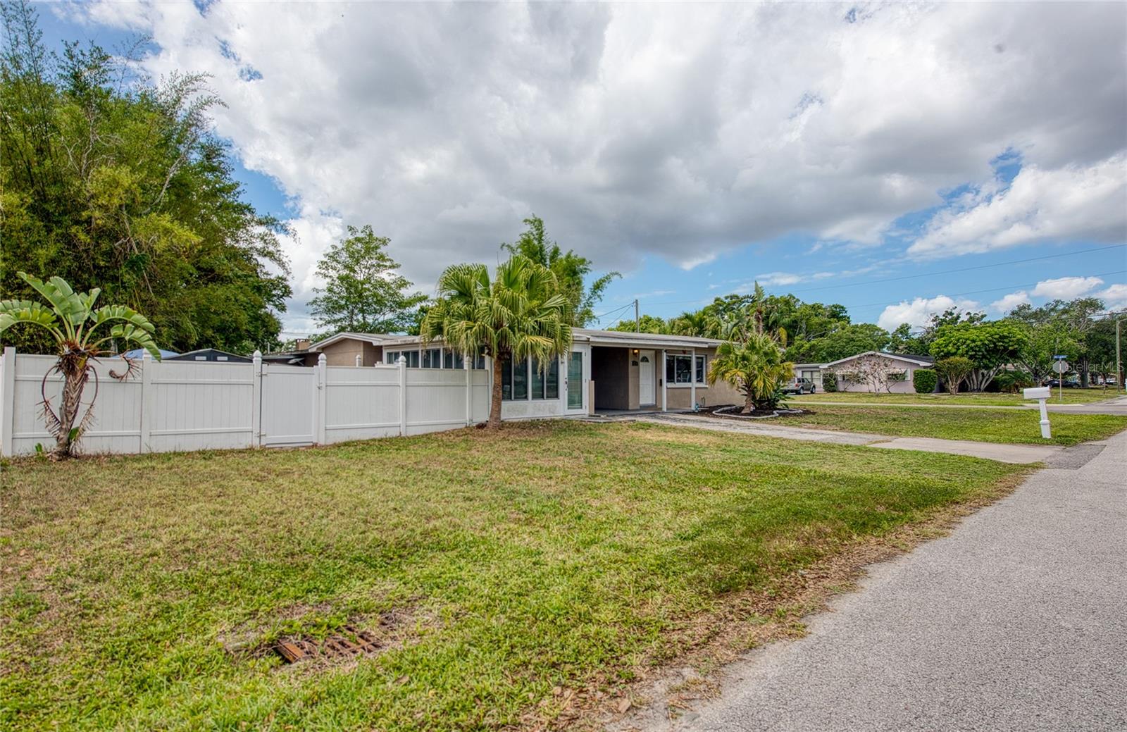 4250 81ST AVE N, PINELLAS PARK, FL, 33781