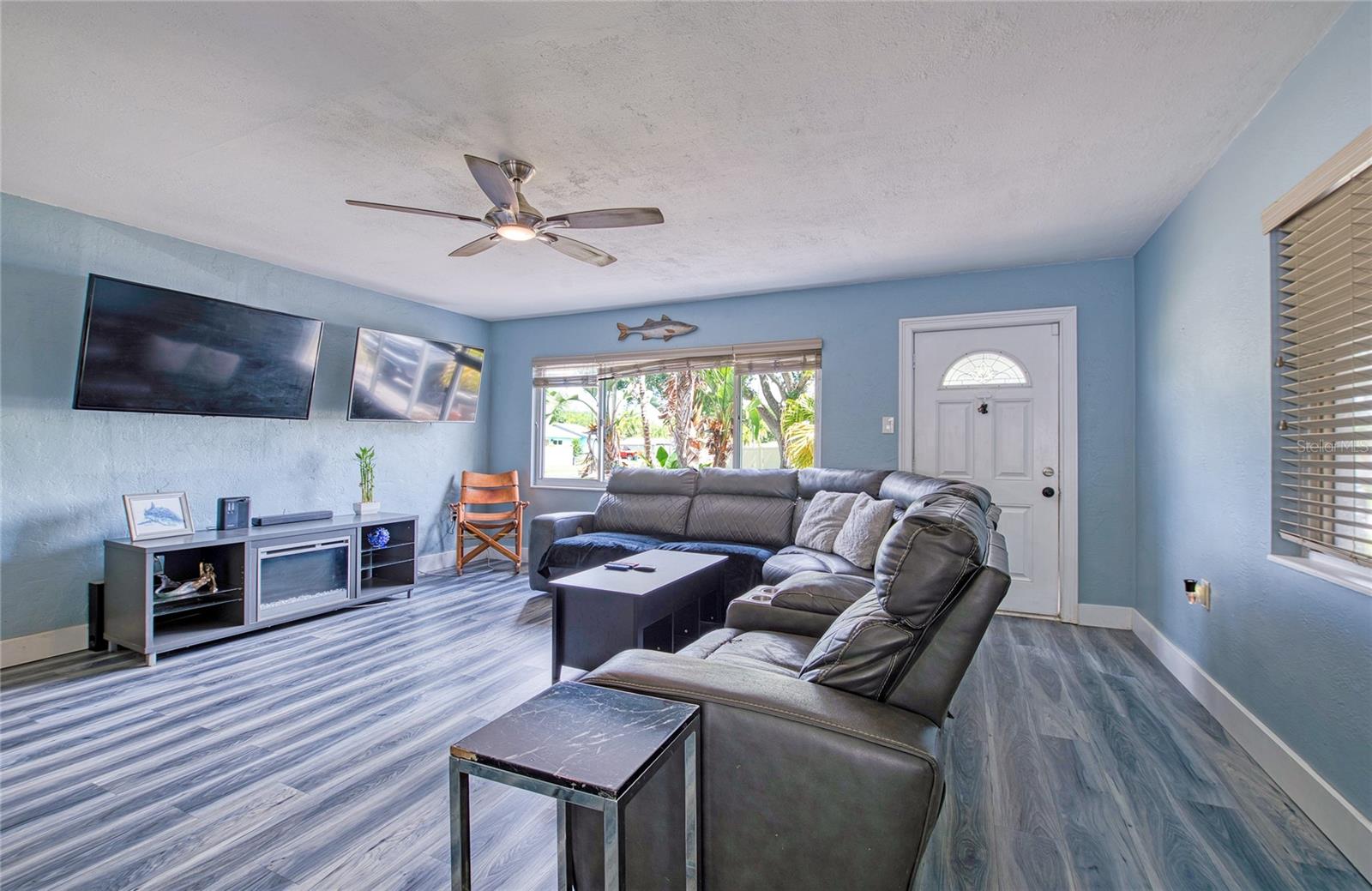 4250 81ST AVE N, PINELLAS PARK, FL, 33781