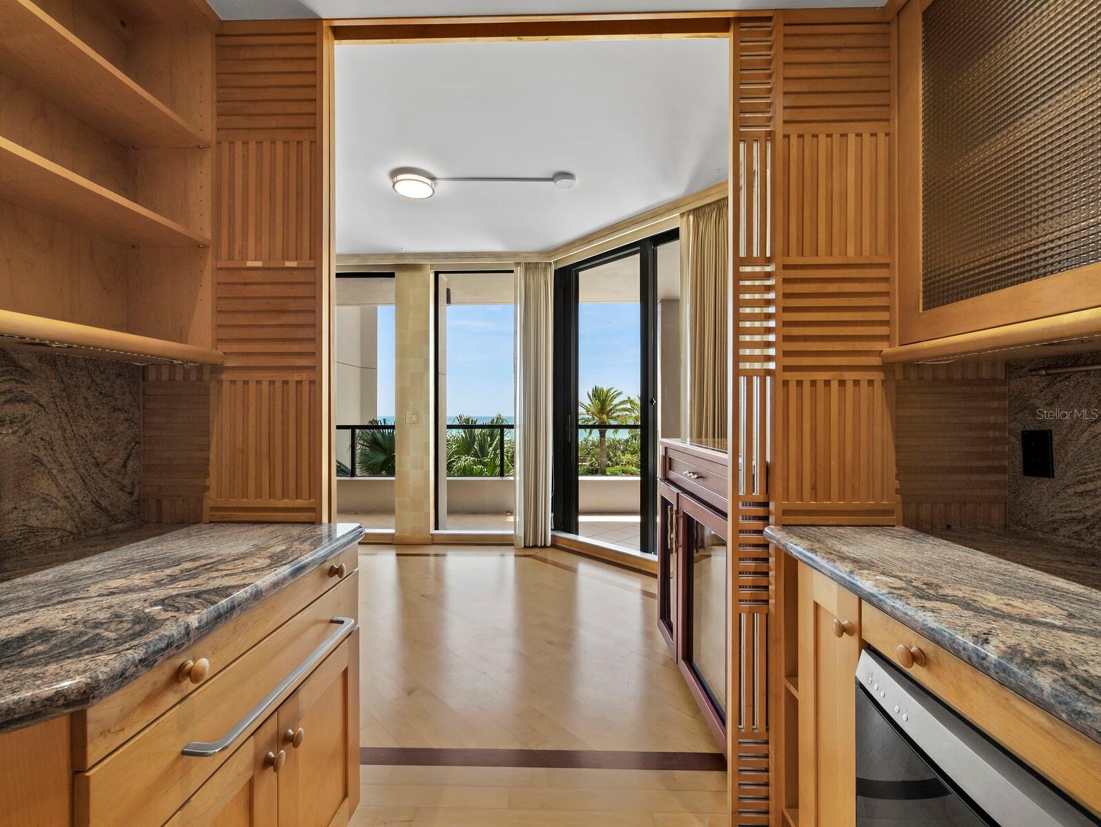 1211 GULF OF MEXICO DR #109, LONGBOAT KEY, FL, 34228