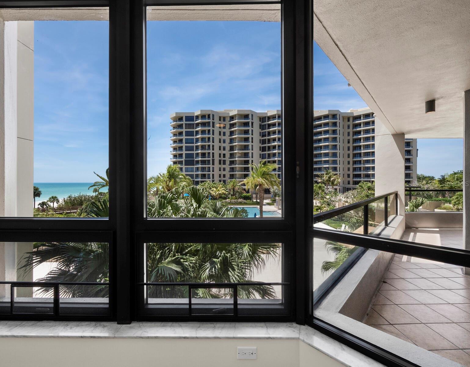 1211 GULF OF MEXICO DR #109, LONGBOAT KEY, FL, 34228