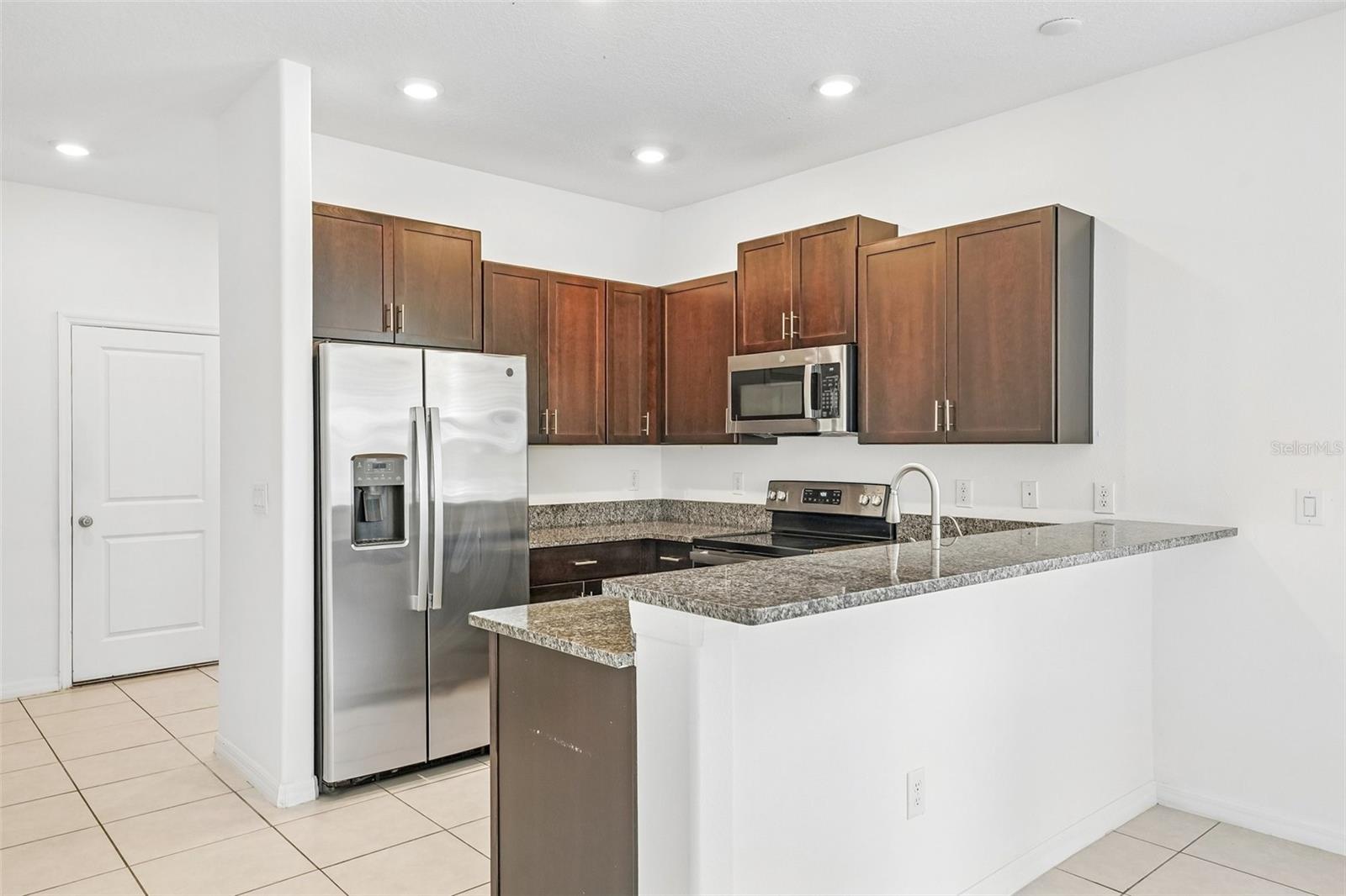 14302 EDITORS NOTE ST, SUN CITY CENTER, FL, 33573