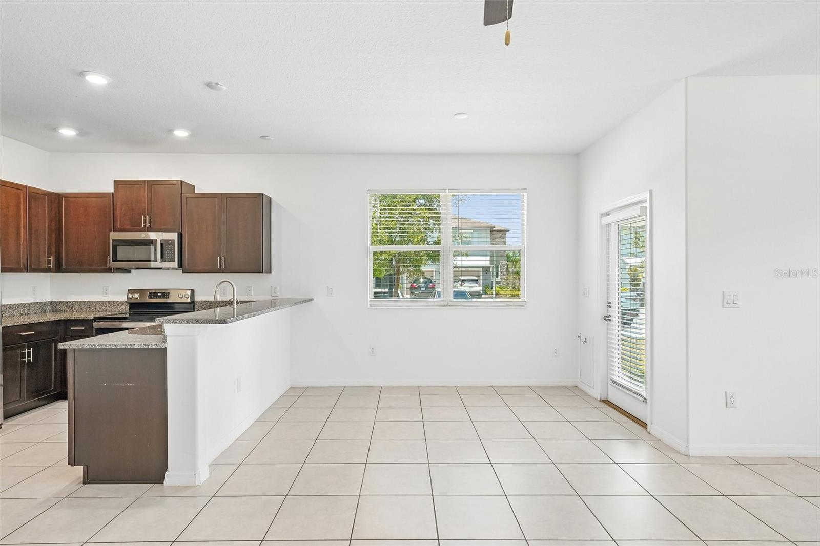 14302 EDITORS NOTE ST, SUN CITY CENTER, FL, 33573