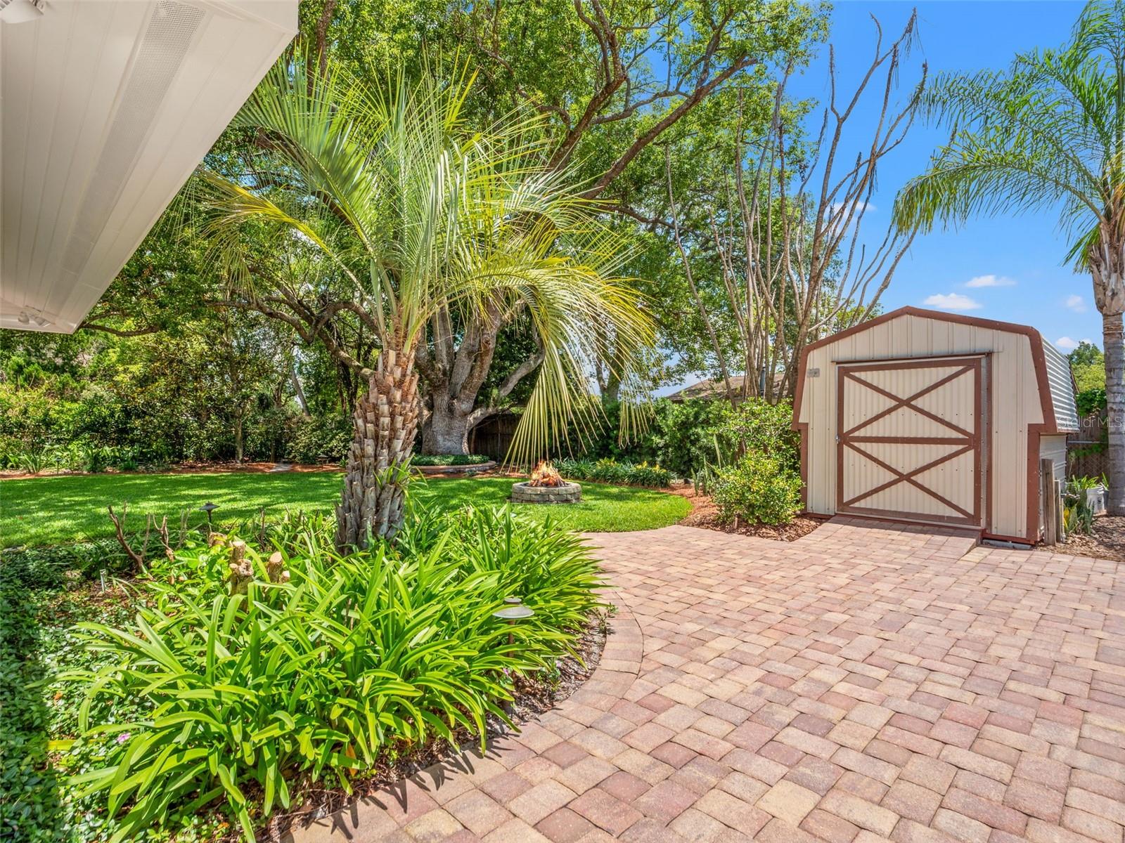 27 COLUMBINE TRL, DEBARY, FL, 32713