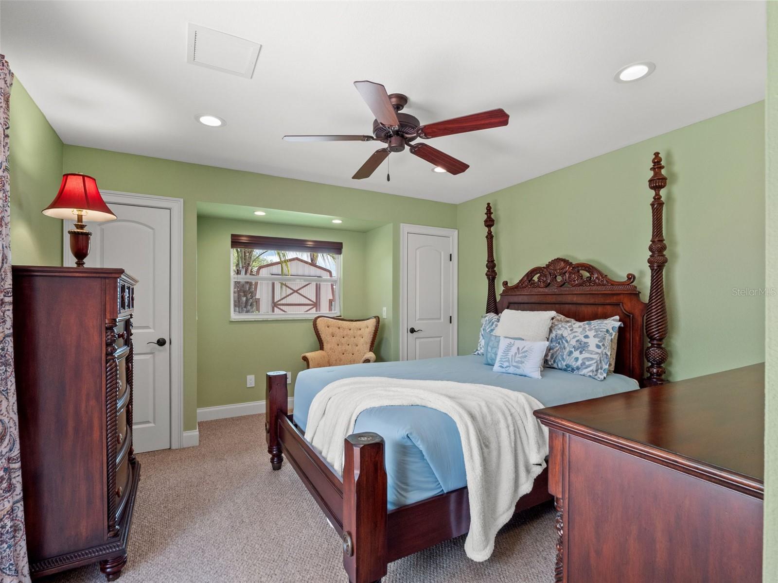 27 COLUMBINE TRL, DEBARY, FL, 32713