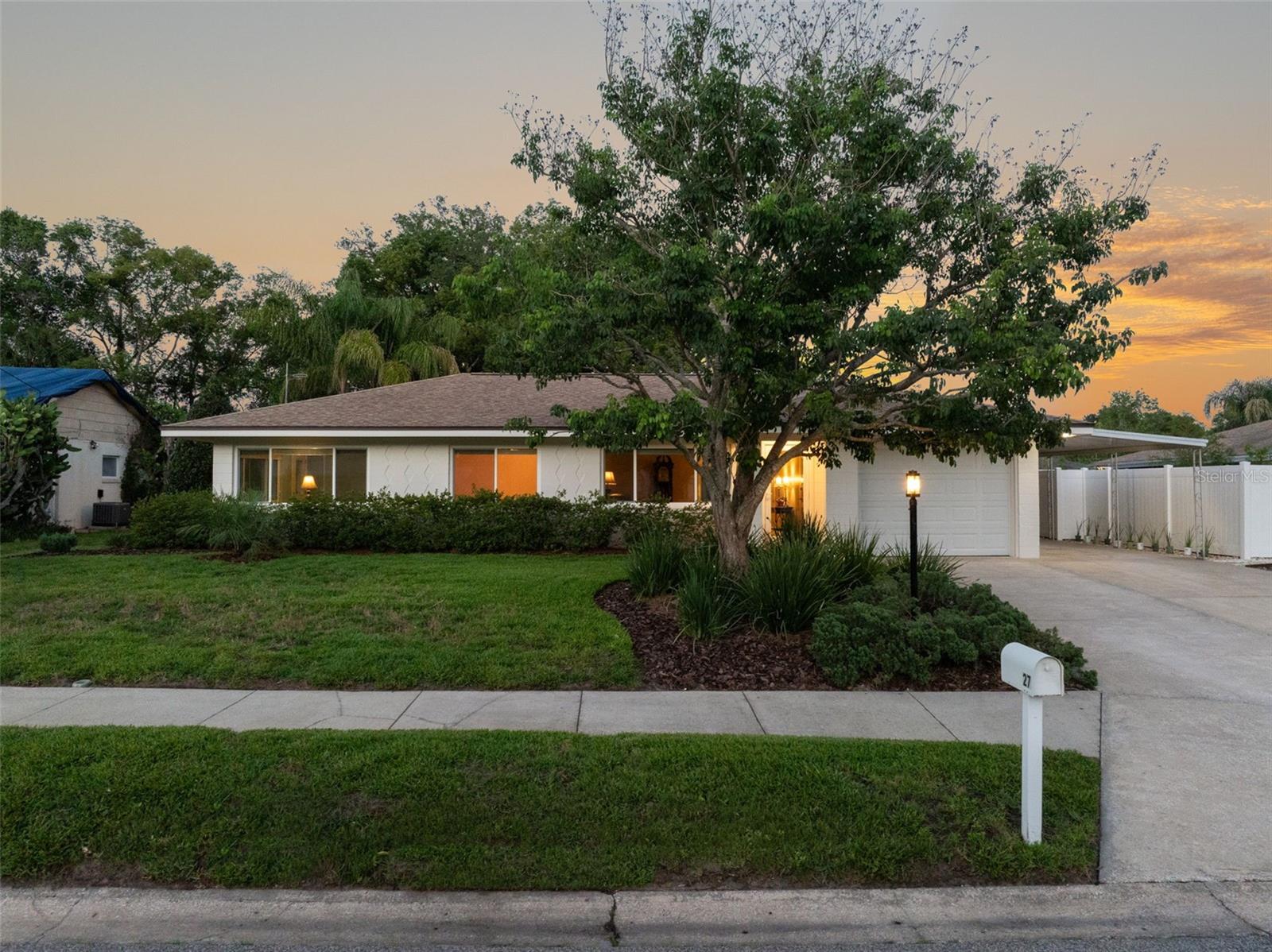 27 COLUMBINE TRL, DEBARY, FL, 32713