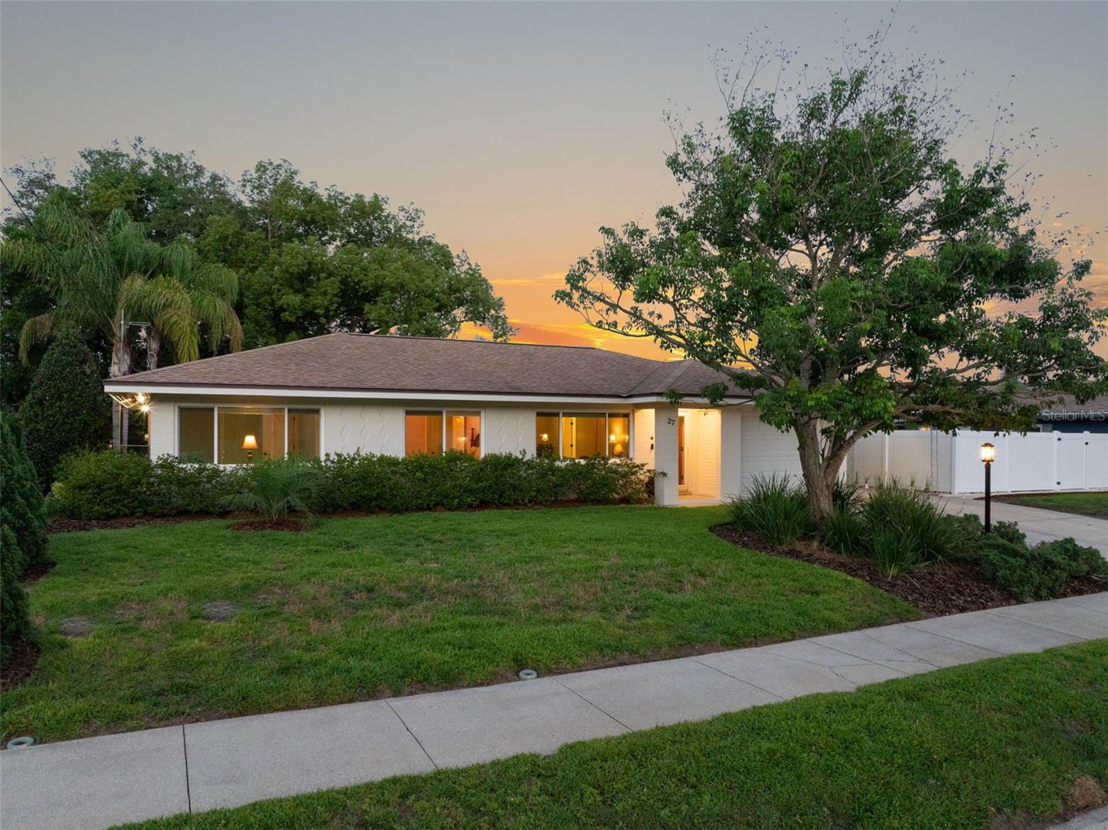 27 COLUMBINE TRL, DEBARY, FL, 32713