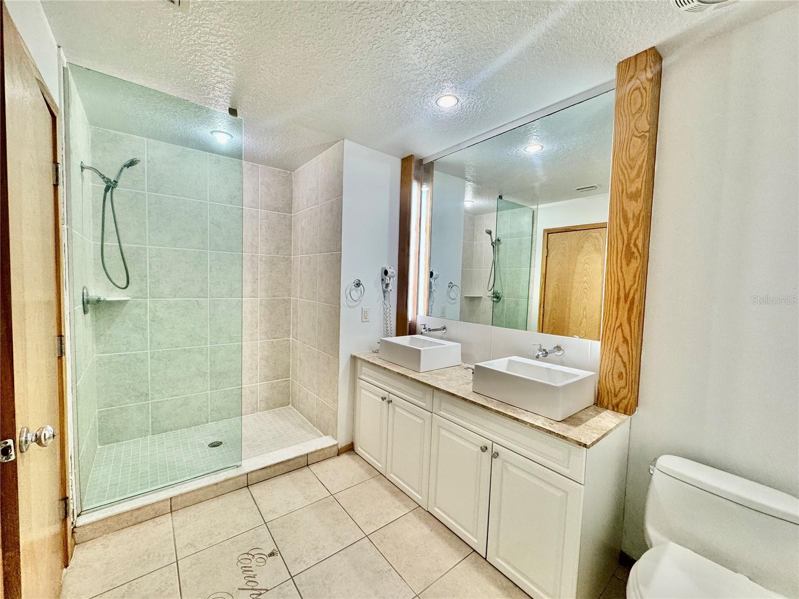 101 PALM HARBOR PKWY #B414, PALM COAST, FL, 32137