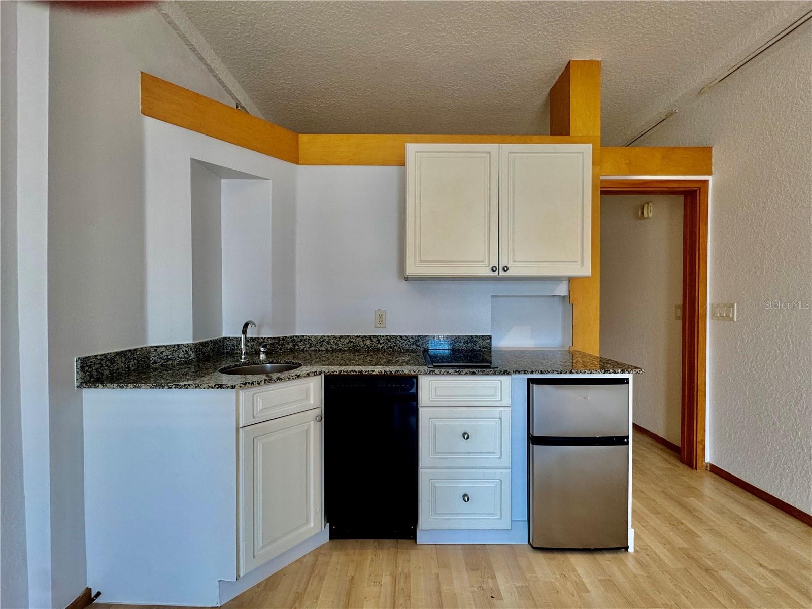 101 PALM HARBOR PKWY #B414, PALM COAST, FL, 32137