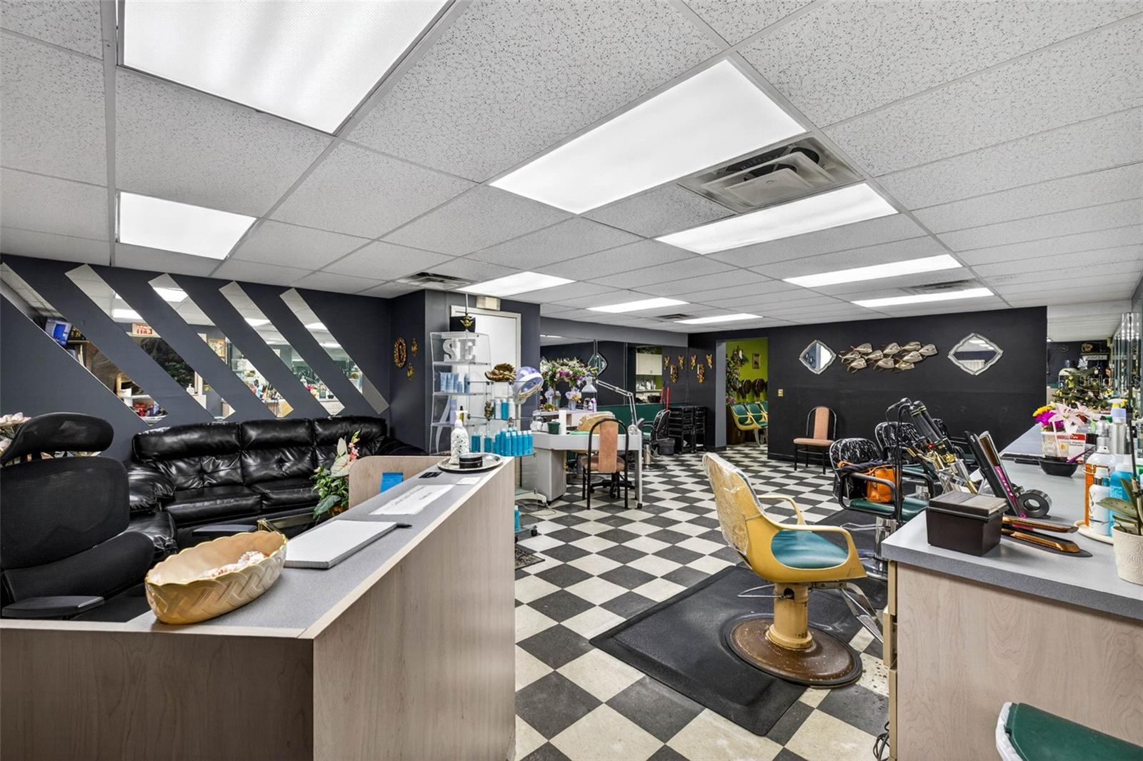10221 US HIGHWAY 301, DADE CITY, FL, 33525