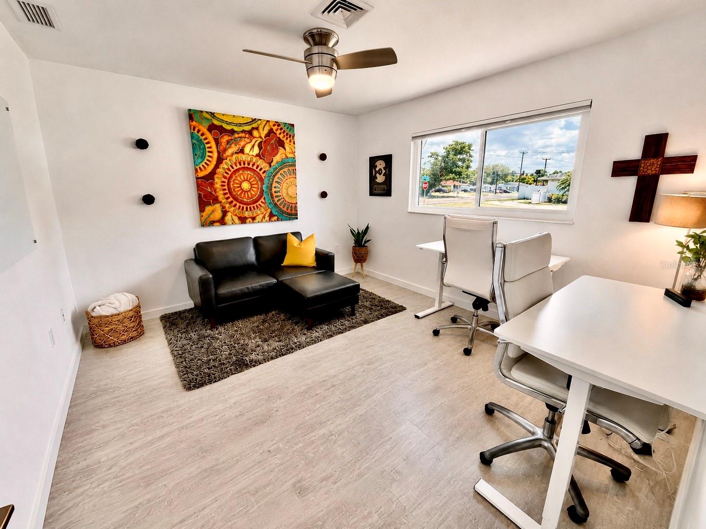 2806 SATSUMA DR, SARASOTA, FL, 34239