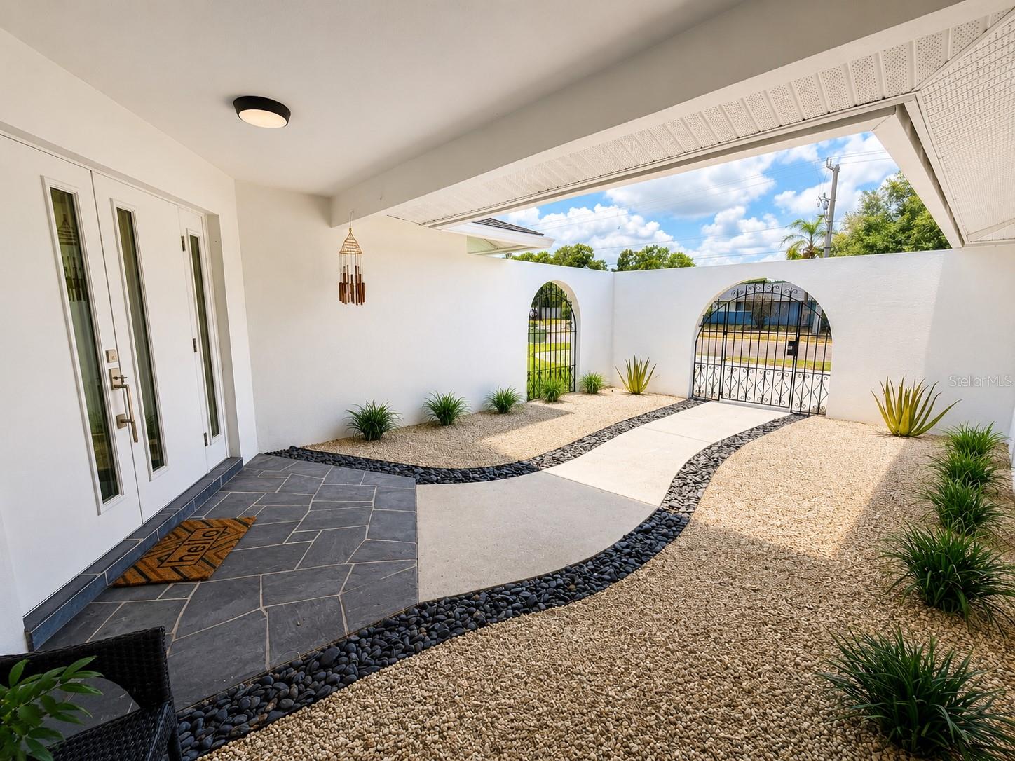 2806 SATSUMA DR, SARASOTA, FL, 34239
