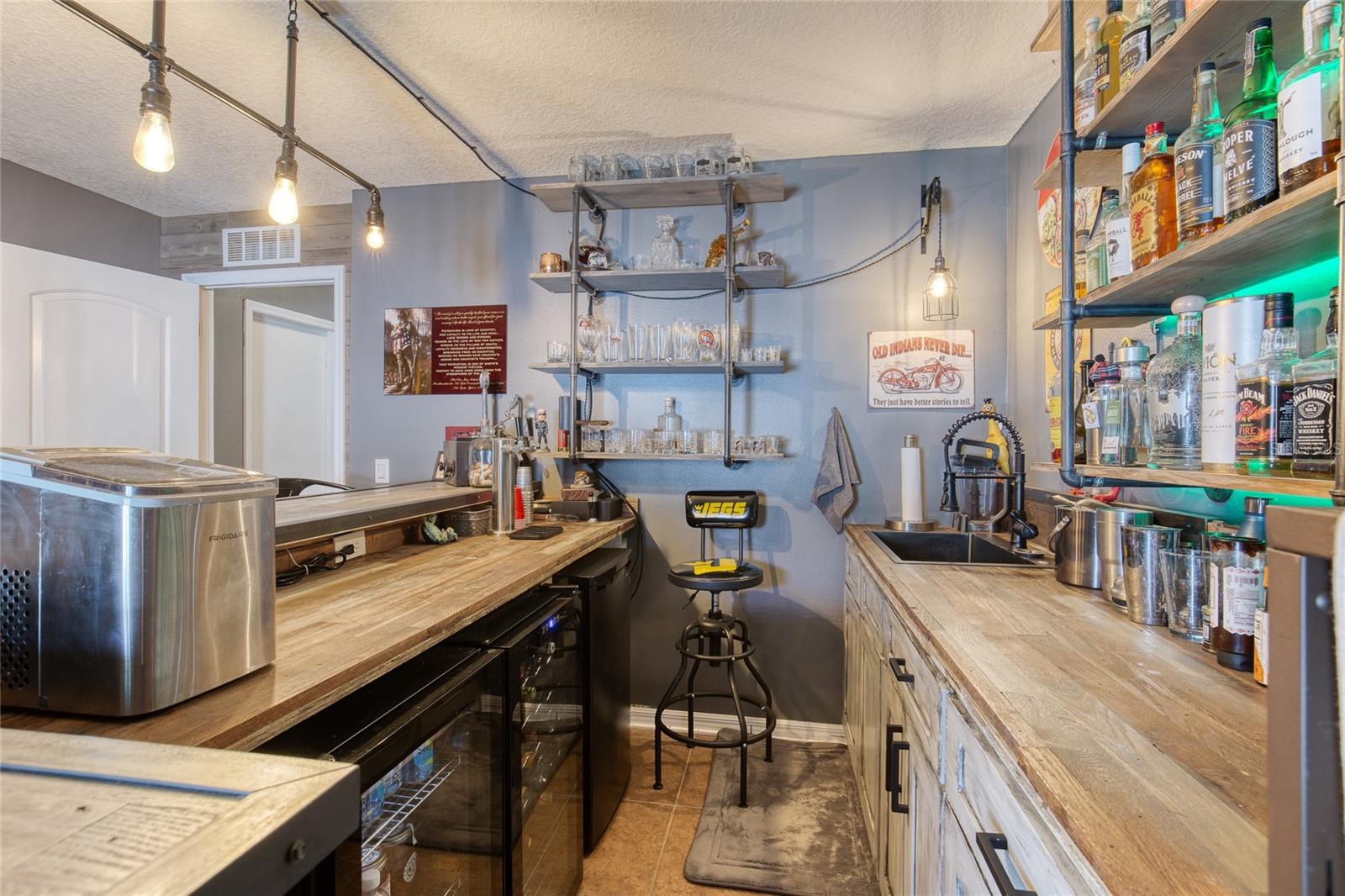 201 UNDERWOOD TRL, PALM COAST, FL, 32164