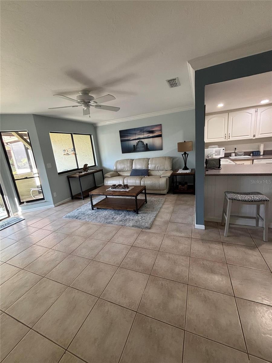 1561 LAKEVIEW DR #977, SEBRING, FL, 33870