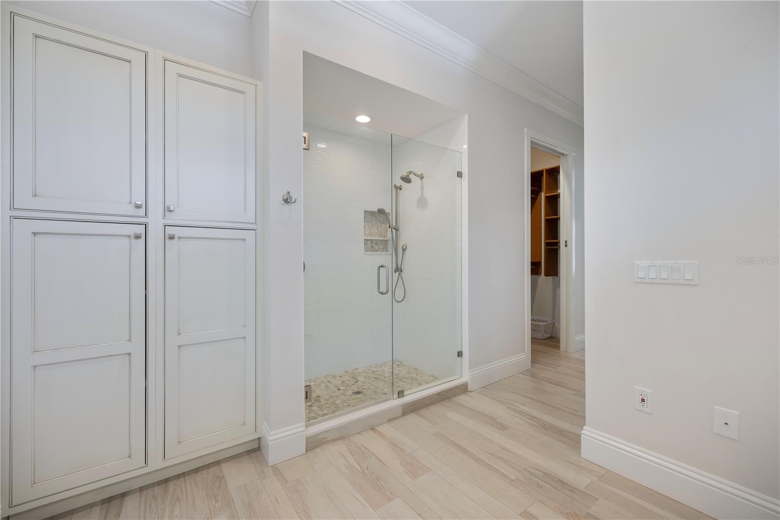 3919 ROBERTS POINT RD, SARASOTA, FL, 34242