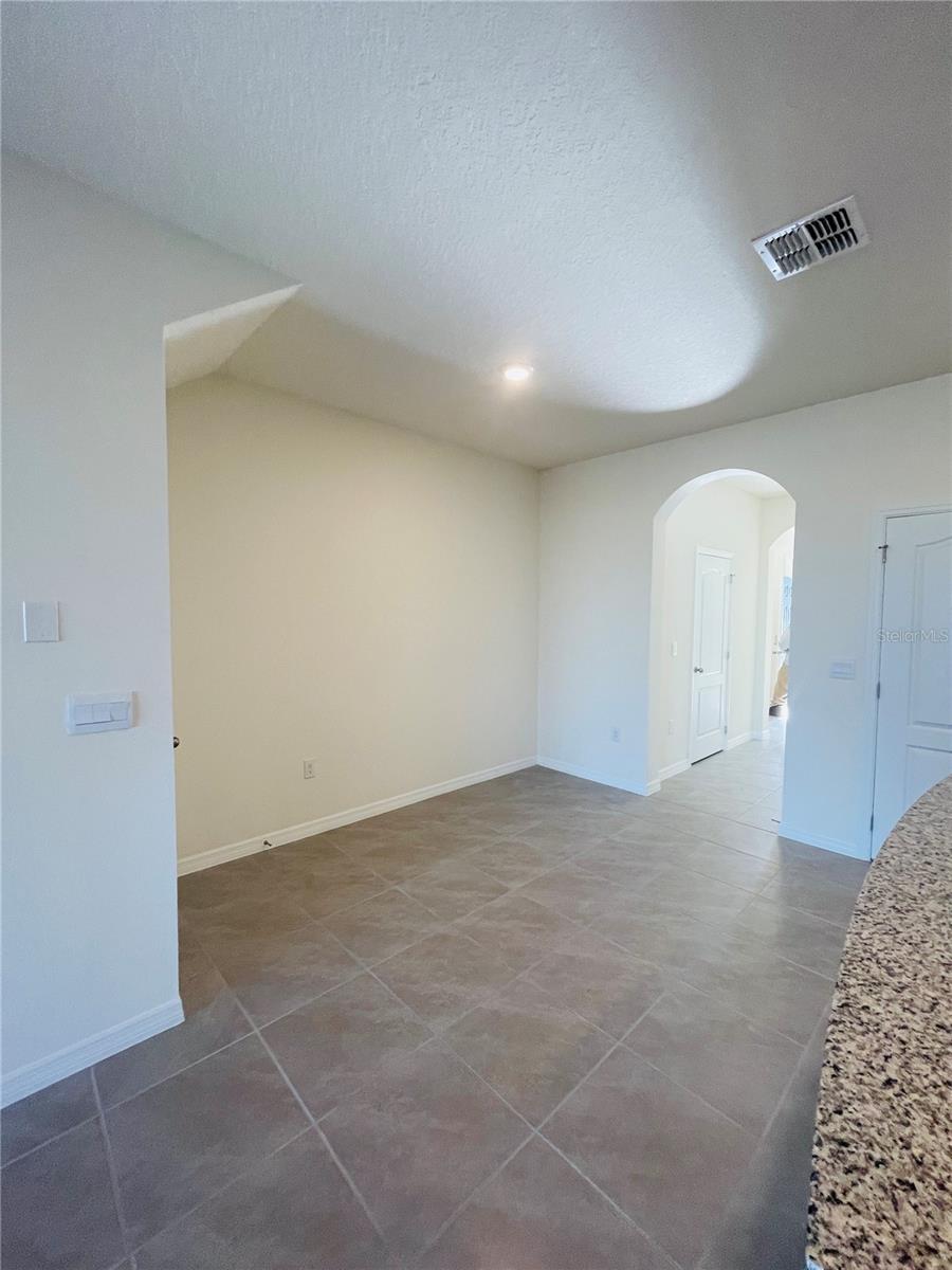 1371 ISLETA LOOP, KISSIMMEE, FL, 34741