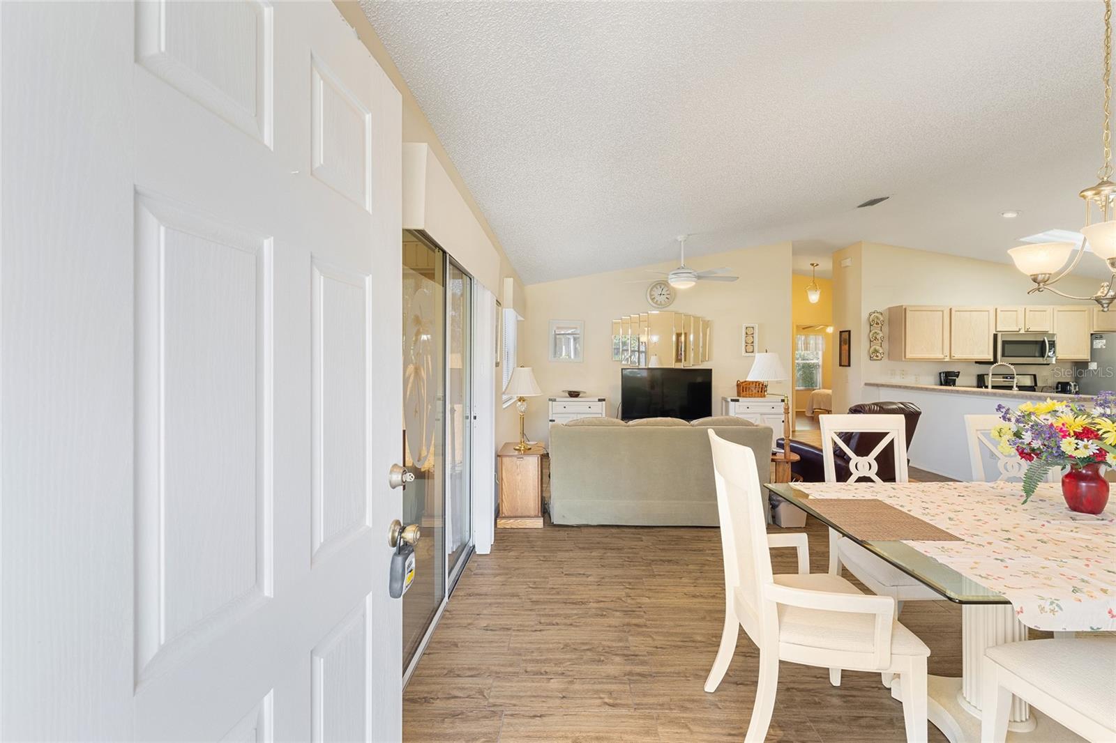 17300 SE 93RD HEYWARD AVE, THE VILLAGES, FL, 32162