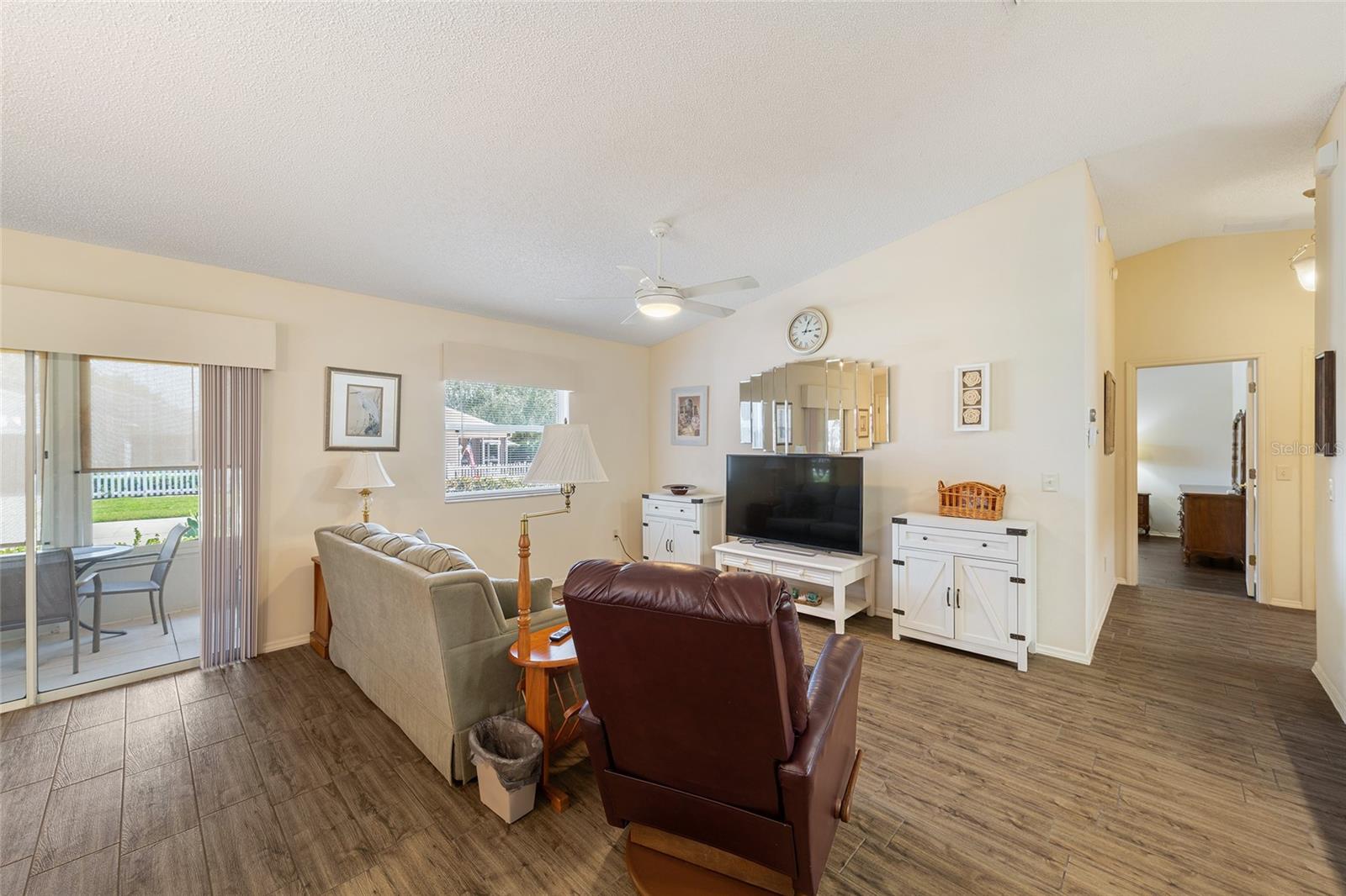 17300 SE 93RD HEYWARD AVE, THE VILLAGES, FL, 32162