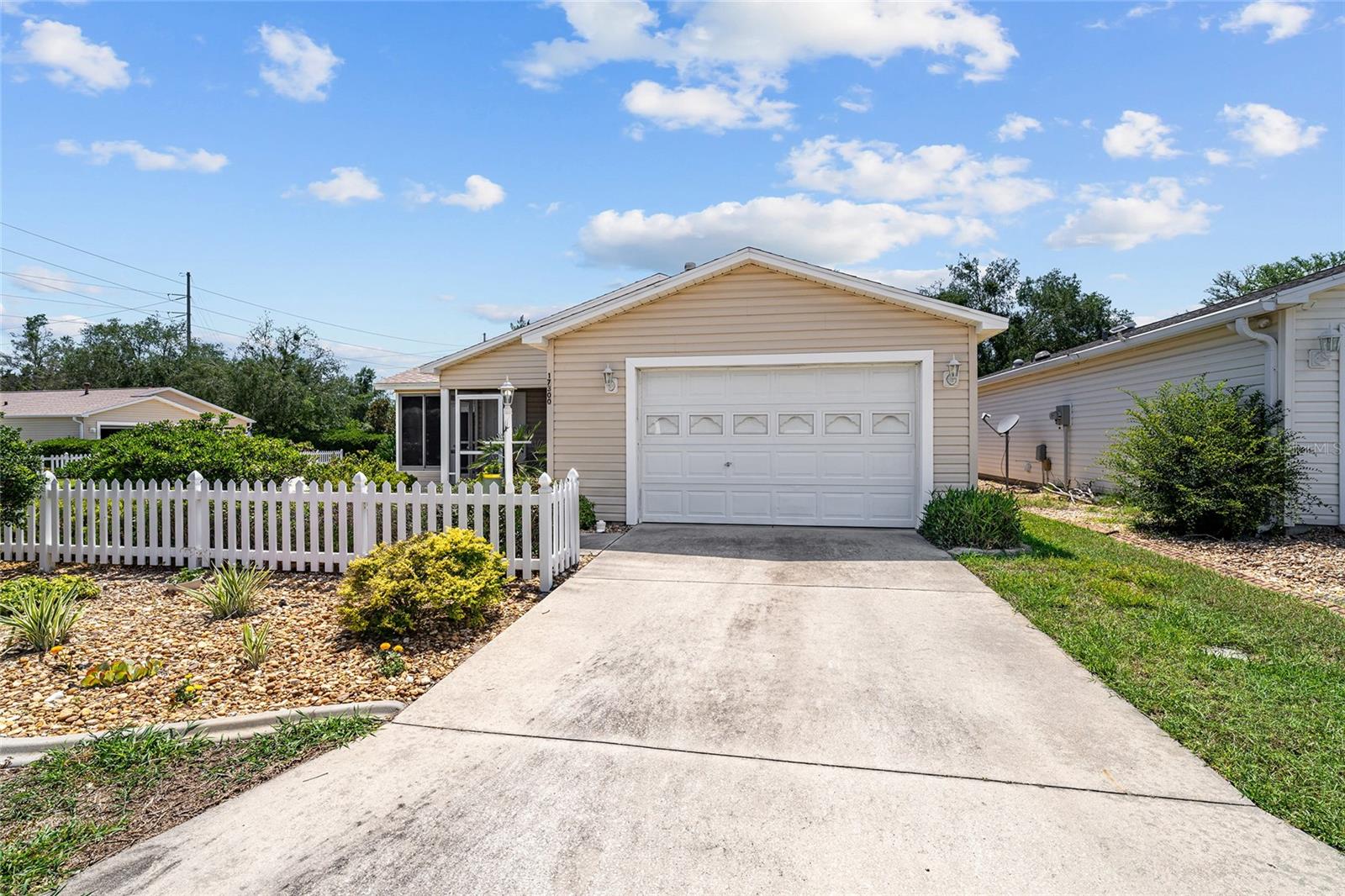 17300 SE 93RD HEYWARD AVE, THE VILLAGES, FL, 32162