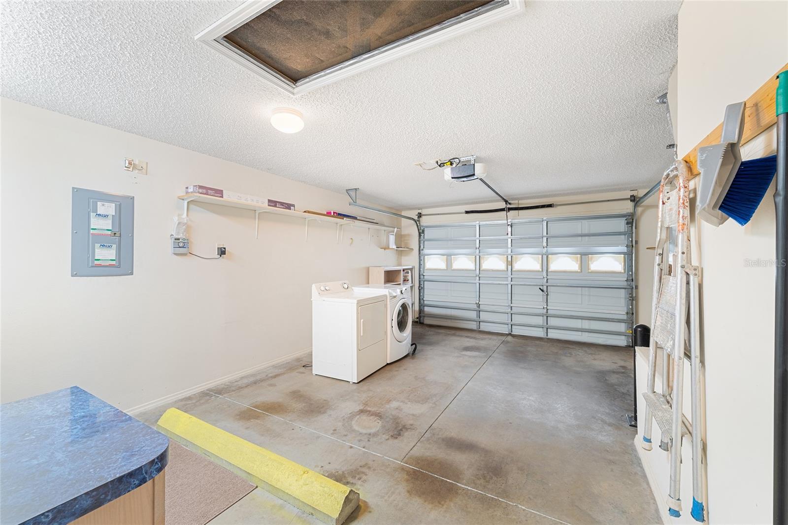 17300 SE 93RD HEYWARD AVE, THE VILLAGES, FL, 32162