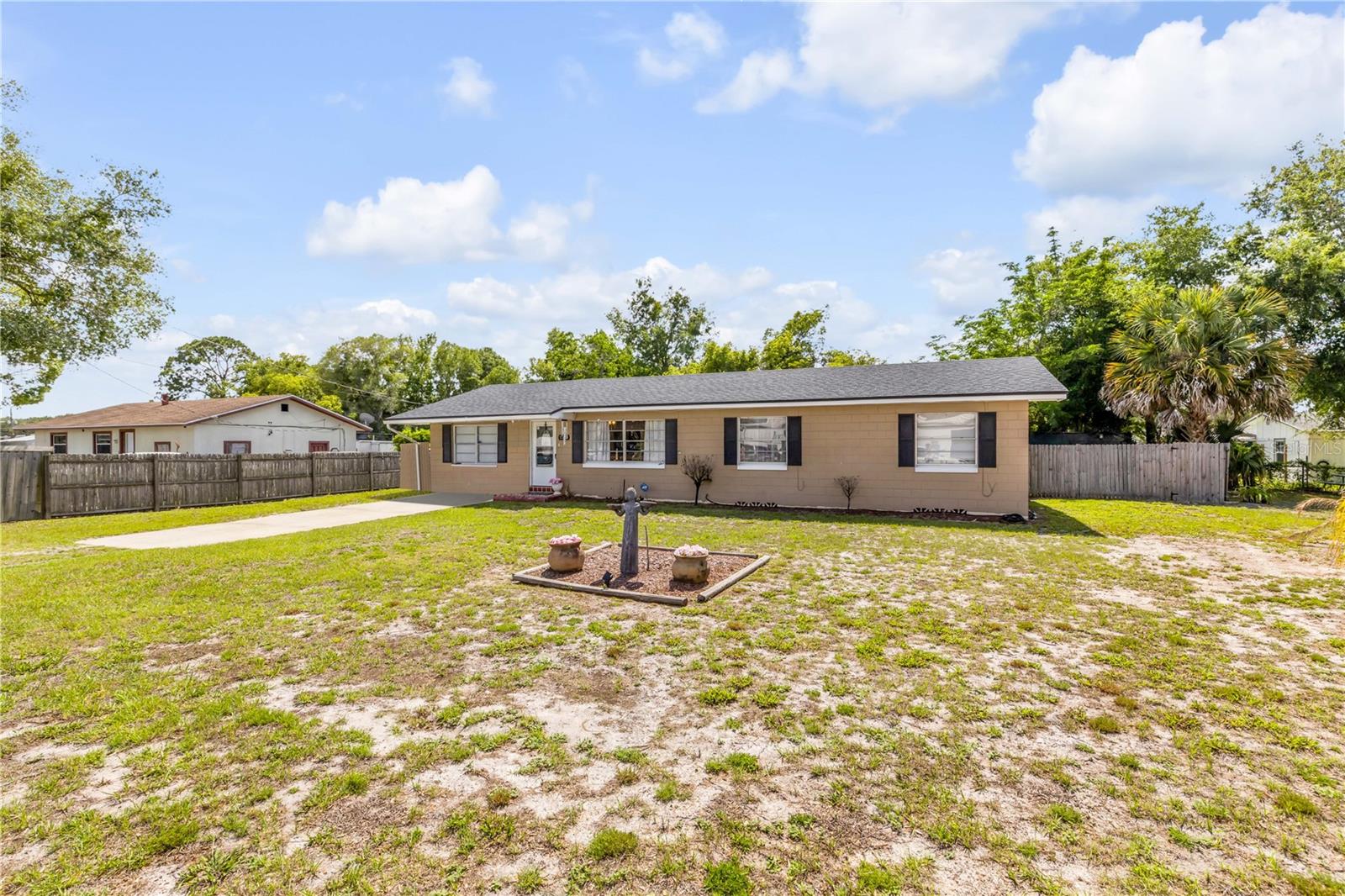 1520 NEWPORT AVE, DELAND, FL, 32724