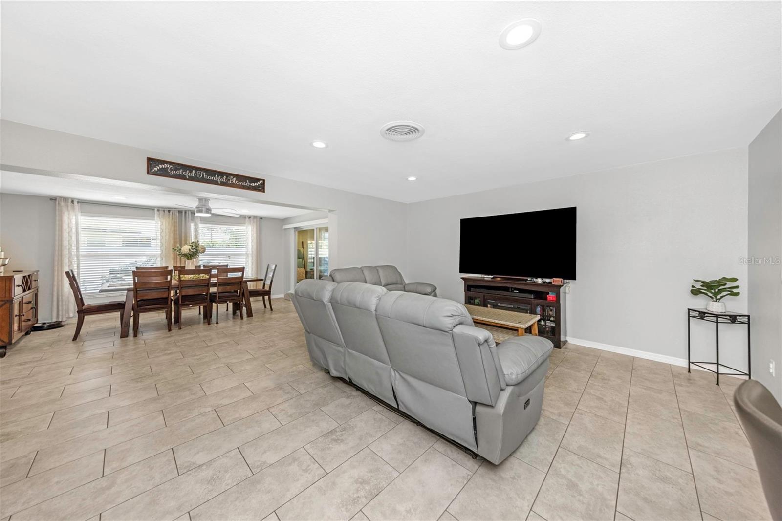 2465 BURNICE DR, CLEARWATER, FL, 33764