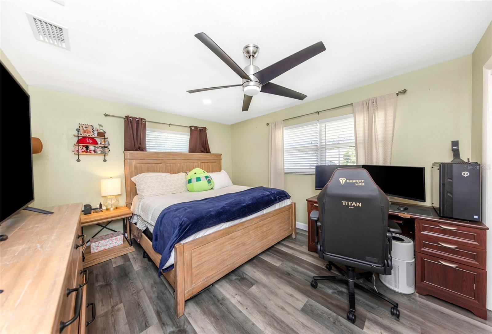 2465 BURNICE DR, CLEARWATER, FL, 33764