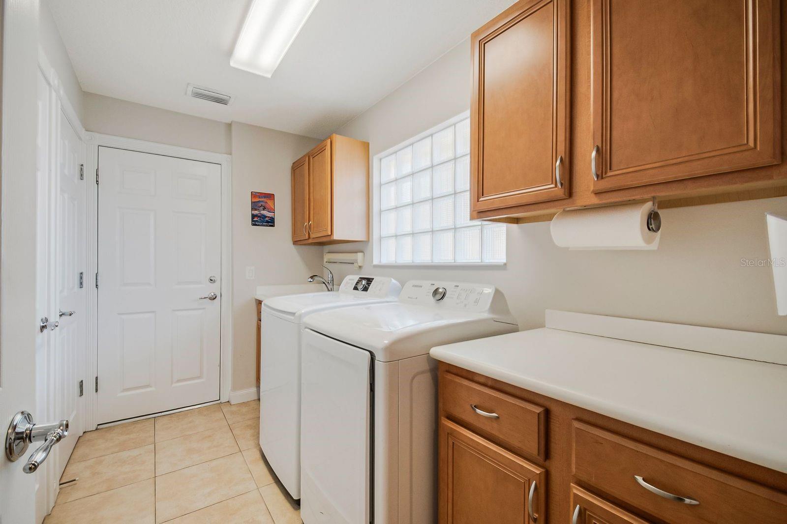 11830 ISELLE DR, ORLANDO, FL, 32827