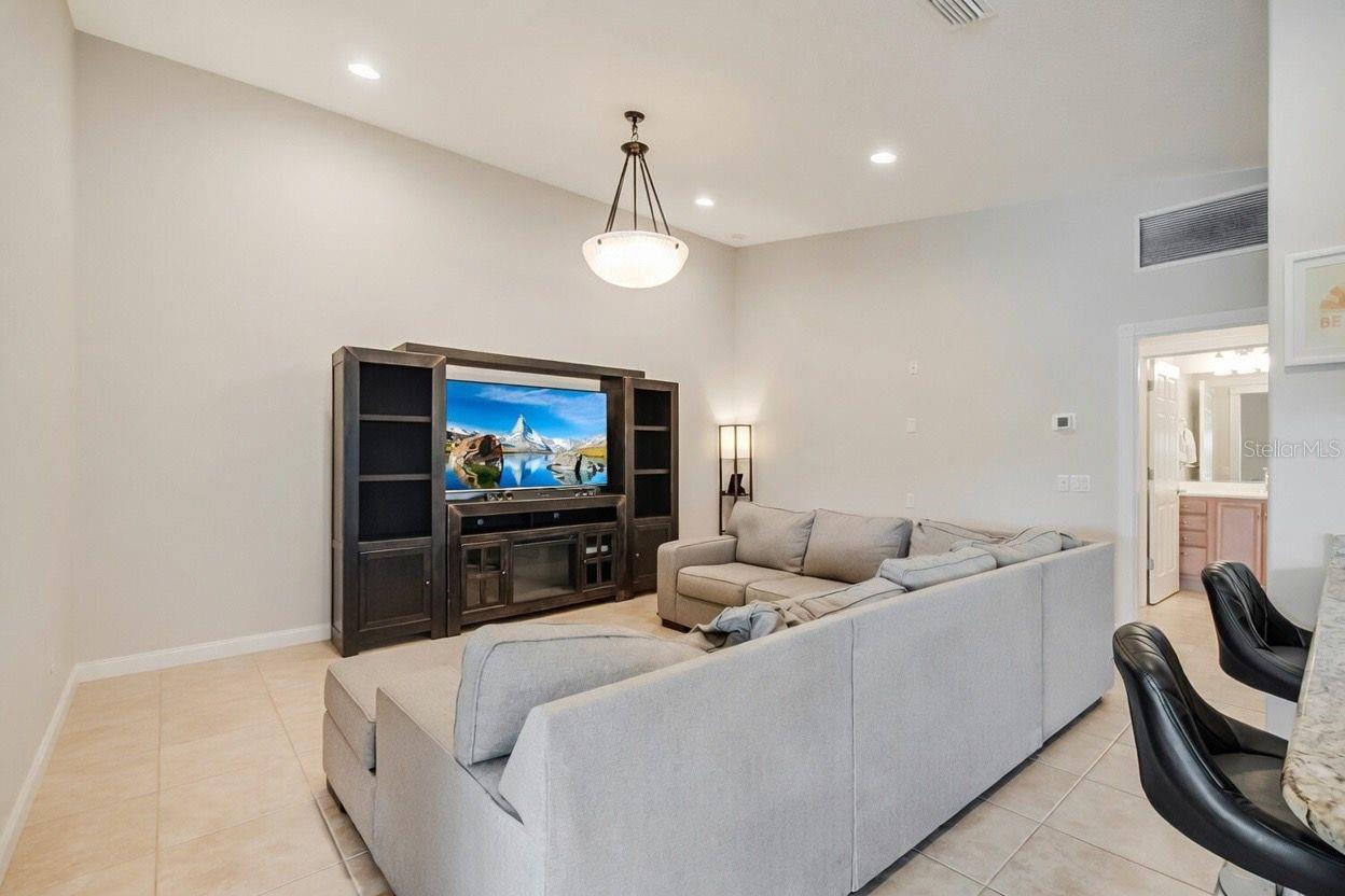 11830 ISELLE DR, ORLANDO, FL, 32827