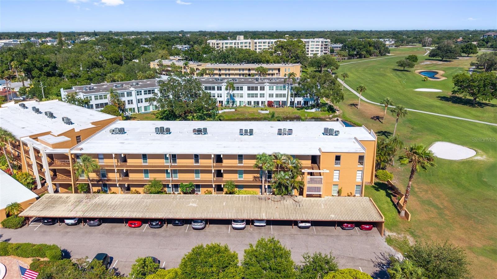 225 COUNTRY CLUB DR #B221, LARGO, FL, 33771