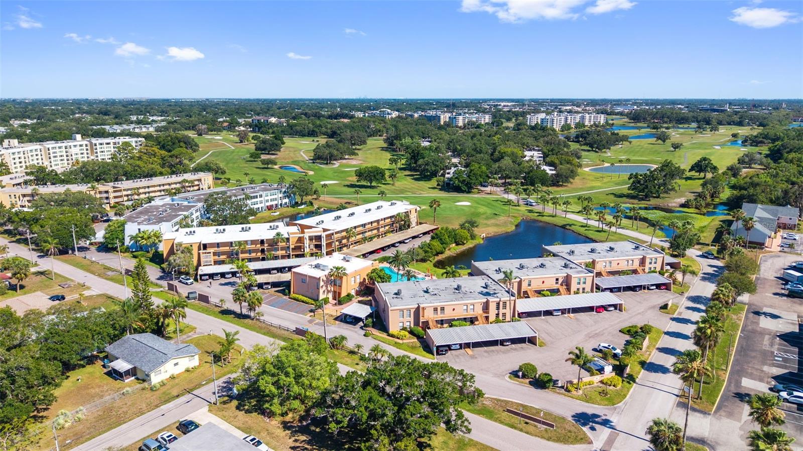 225 COUNTRY CLUB DR #B221, LARGO, FL, 33771