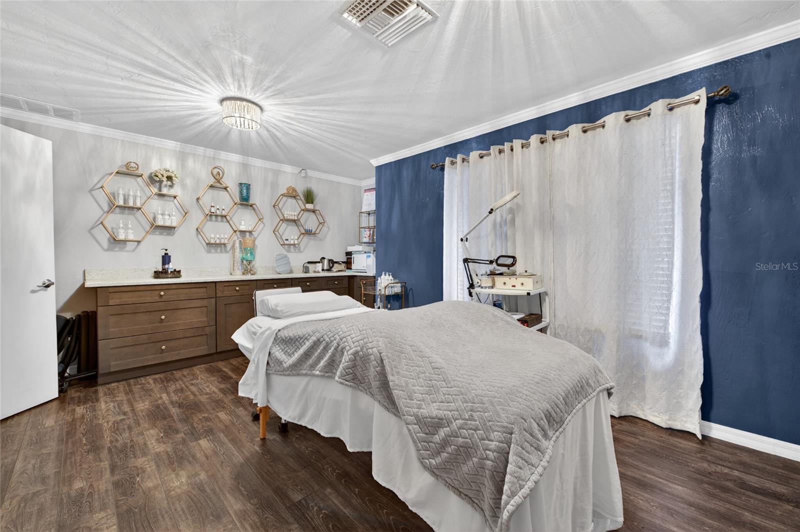 555 W GRANADA BLVD #B7, ORMOND BEACH, FL, 32174