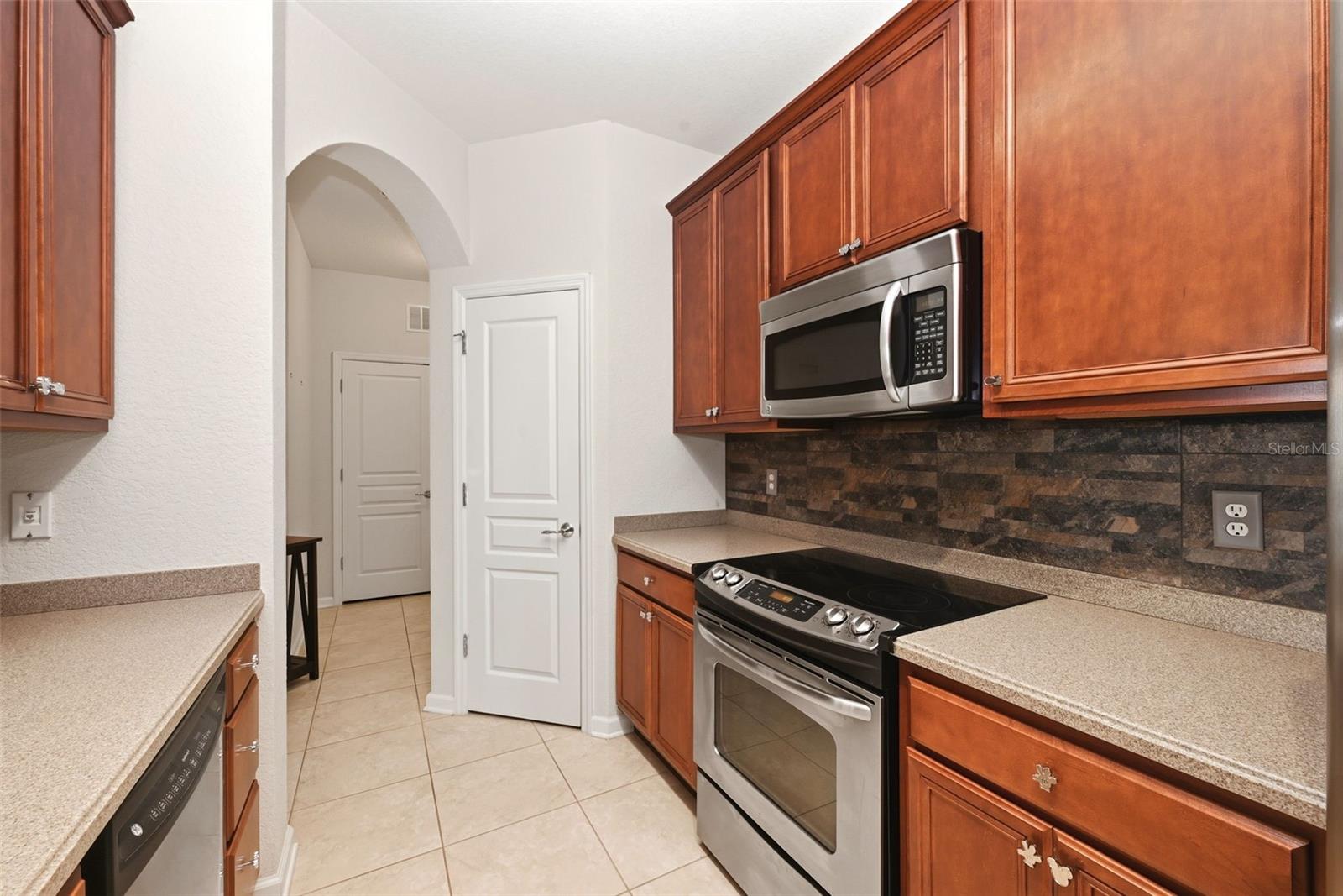 8252 CIVITA DR #202, DAVENPORT, FL, 33896