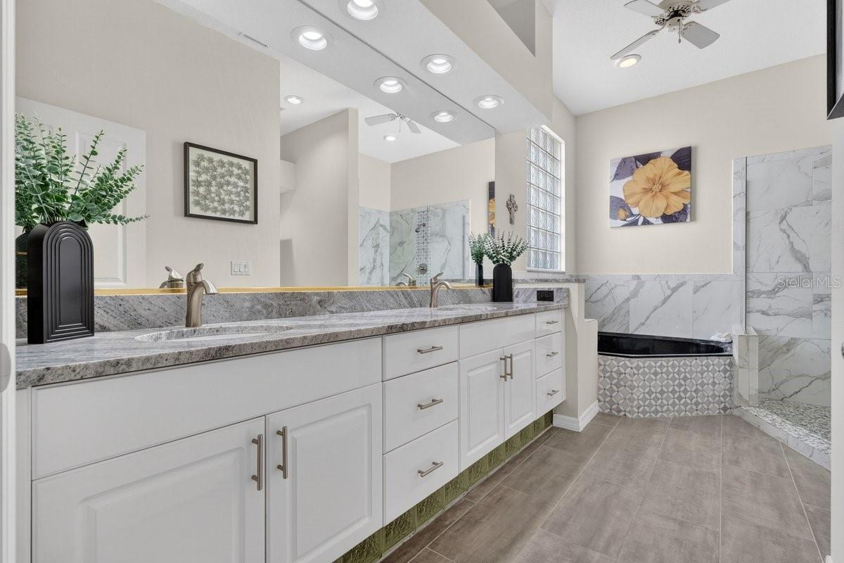 941 GEORGE HECKER DR, SOUTH DAYTONA, FL, 32119
