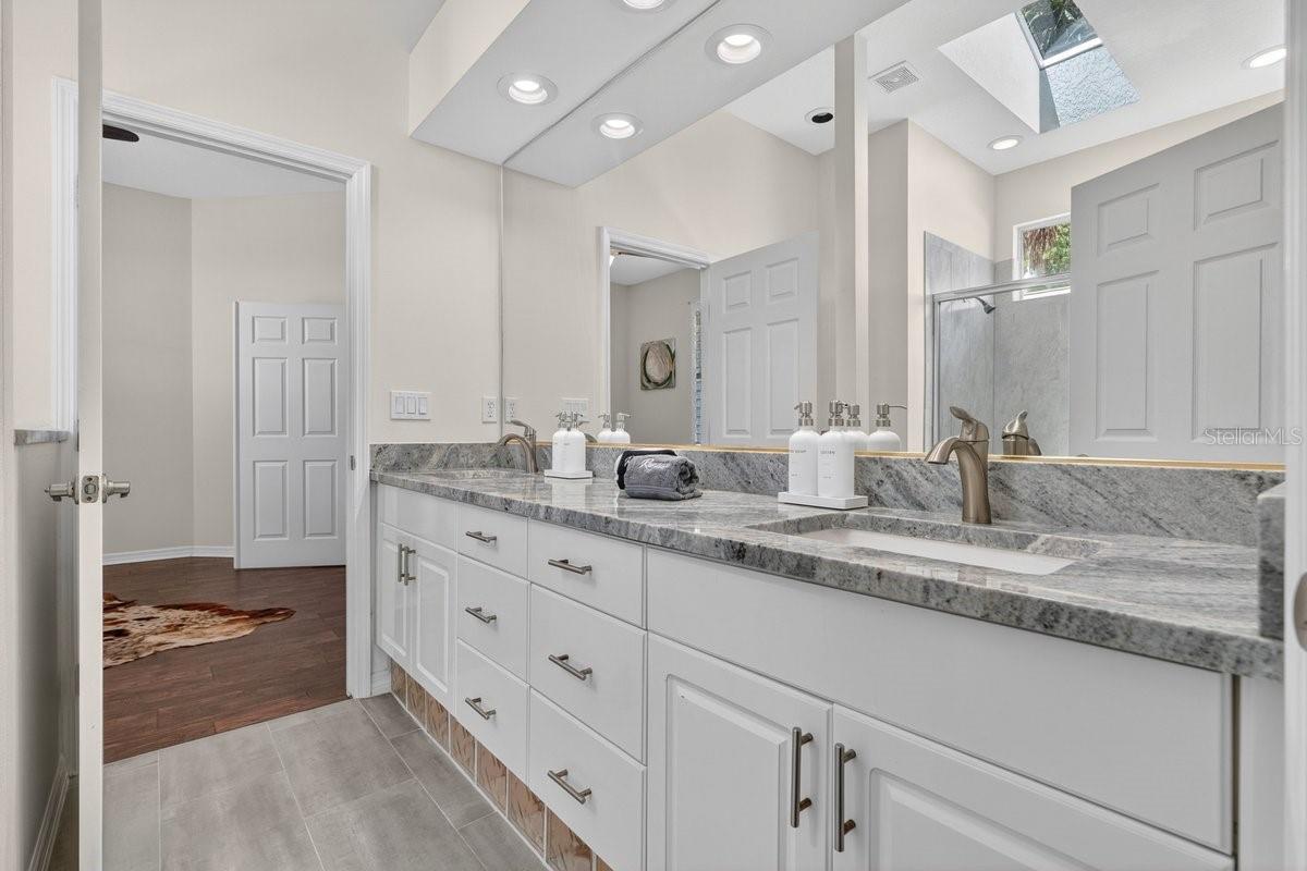 941 GEORGE HECKER DR, SOUTH DAYTONA, FL, 32119