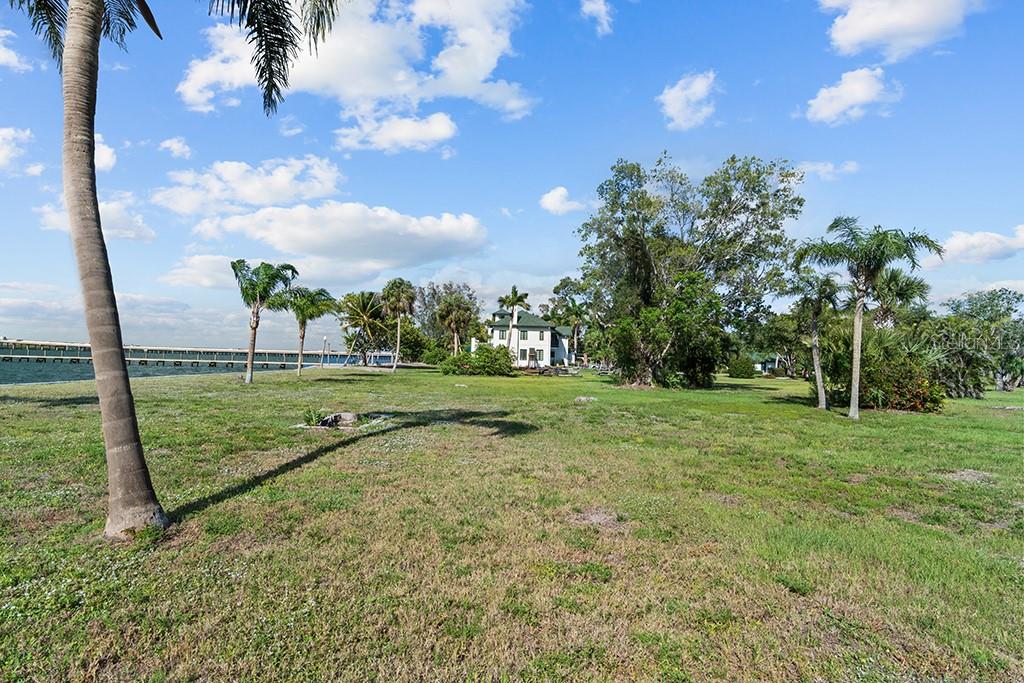 26014 SHORE DR, PUNTA GORDA, FL, 33950