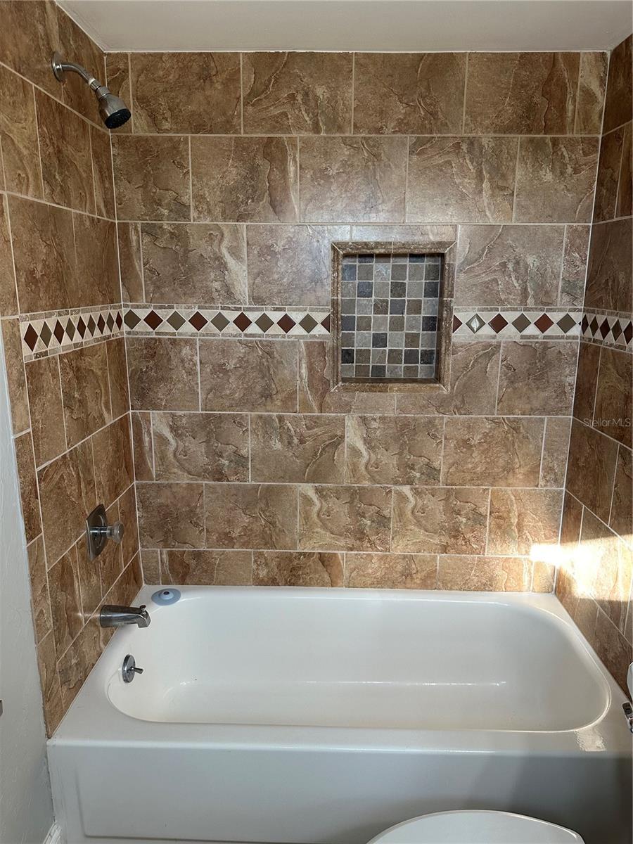 5800 HOLLYWOOD BLVD #116, SARASOTA, FL, 34231