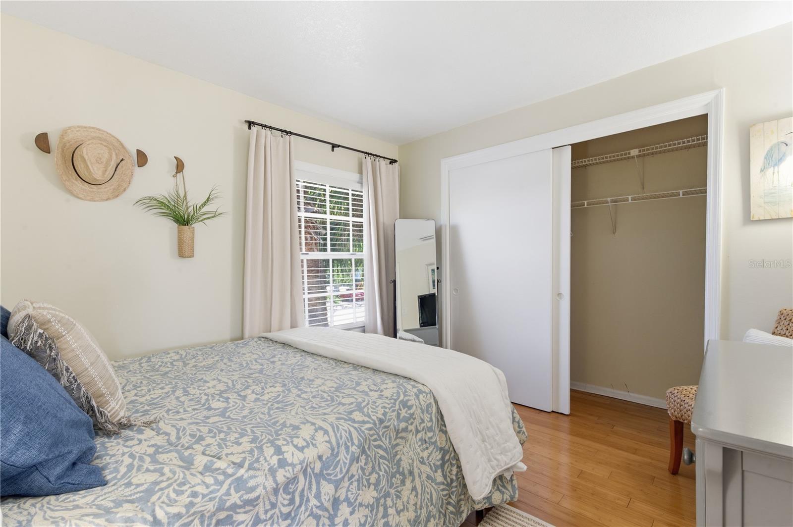 5162 SALMON DR SE #C, ST PETERSBURG, FL, 33705