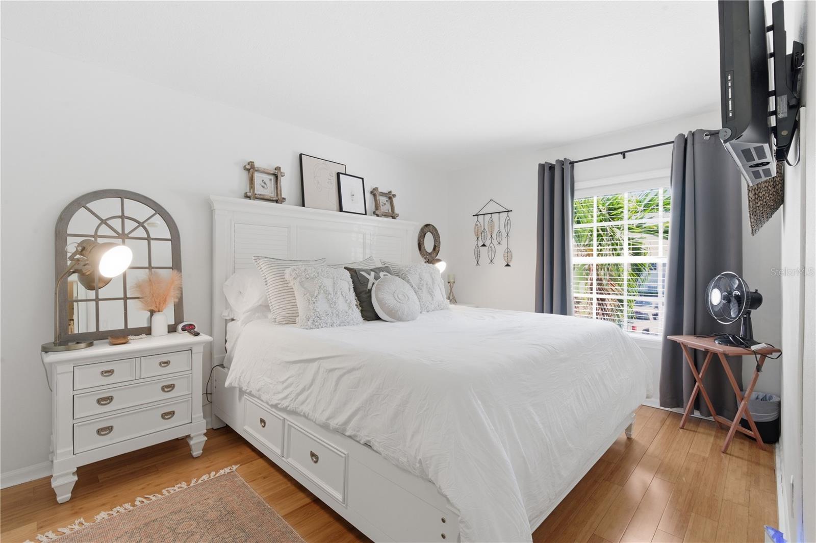 5162 SALMON DR SE #C, ST PETERSBURG, FL, 33705