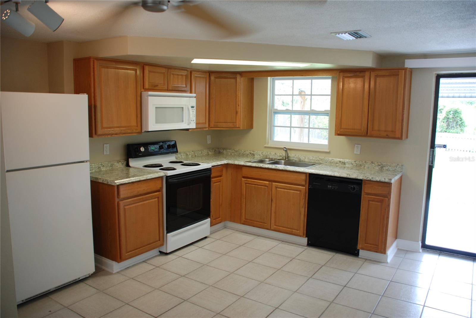 1624 SPRINGDALE DR, HOLIDAY, FL, 34691