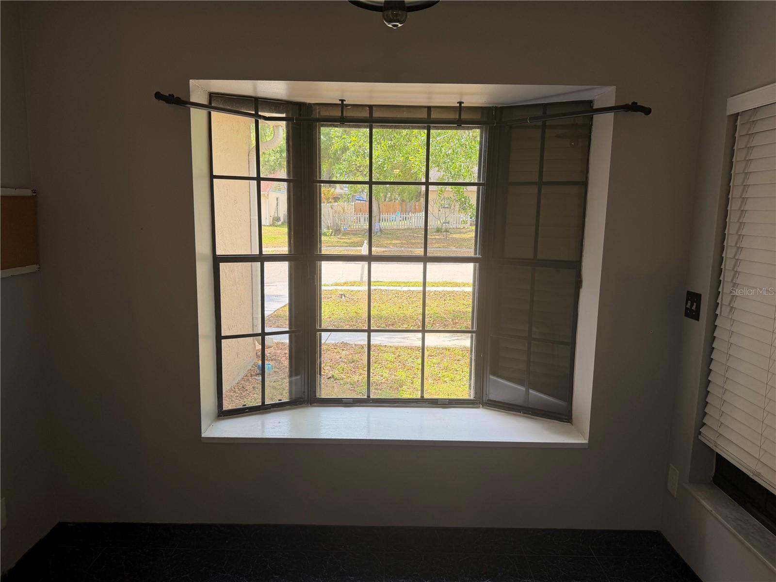 692 BELLINGHAM PL, PALM HARBOR, FL, 34684