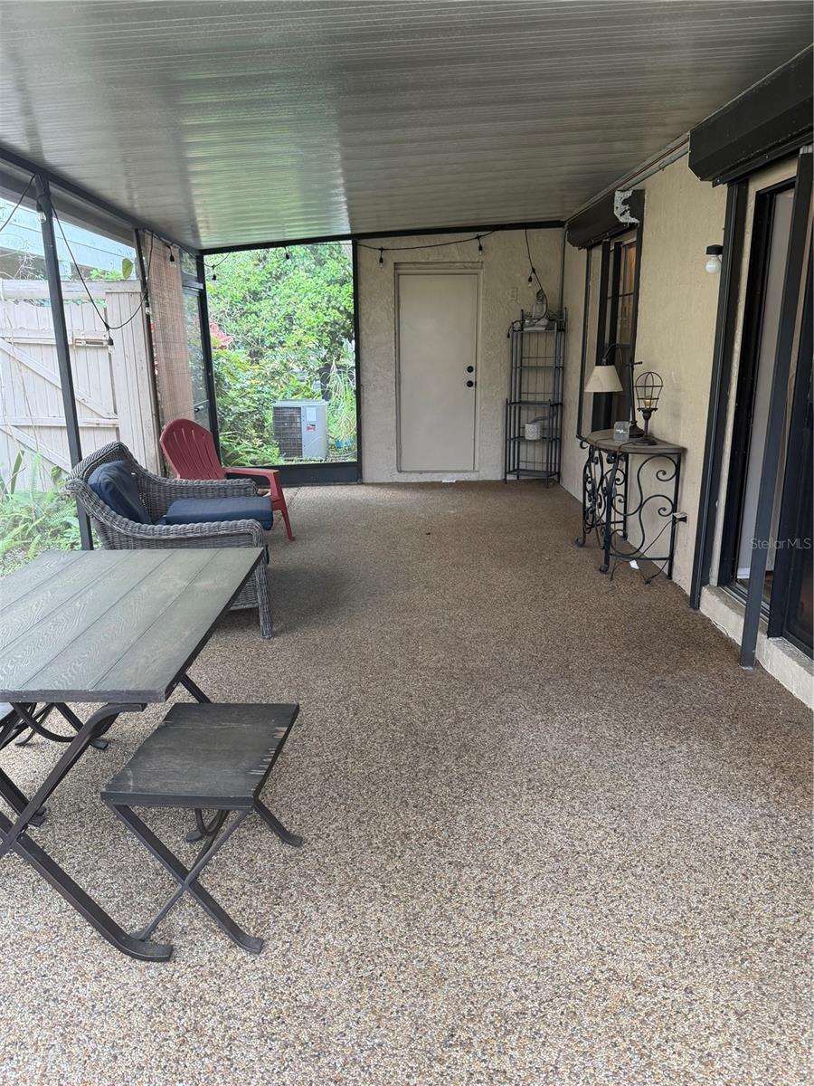 692 BELLINGHAM PL, PALM HARBOR, FL, 34684