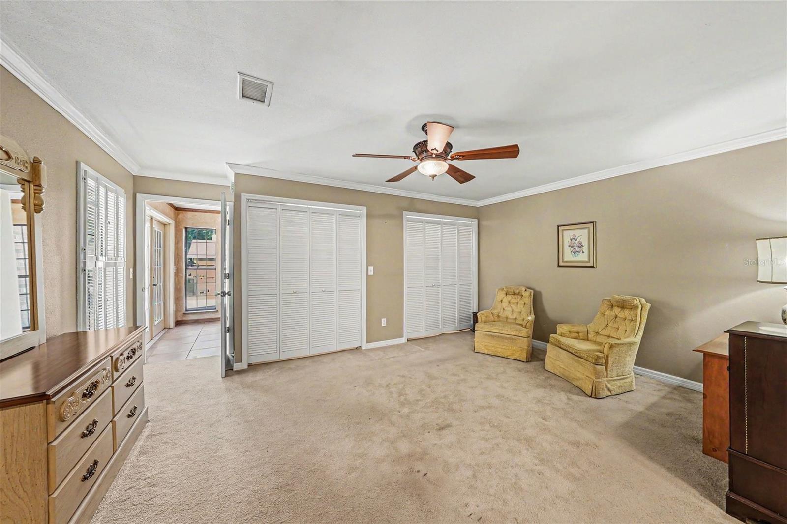 6612 PEACHTREE DR, TAMPA, FL, 33617