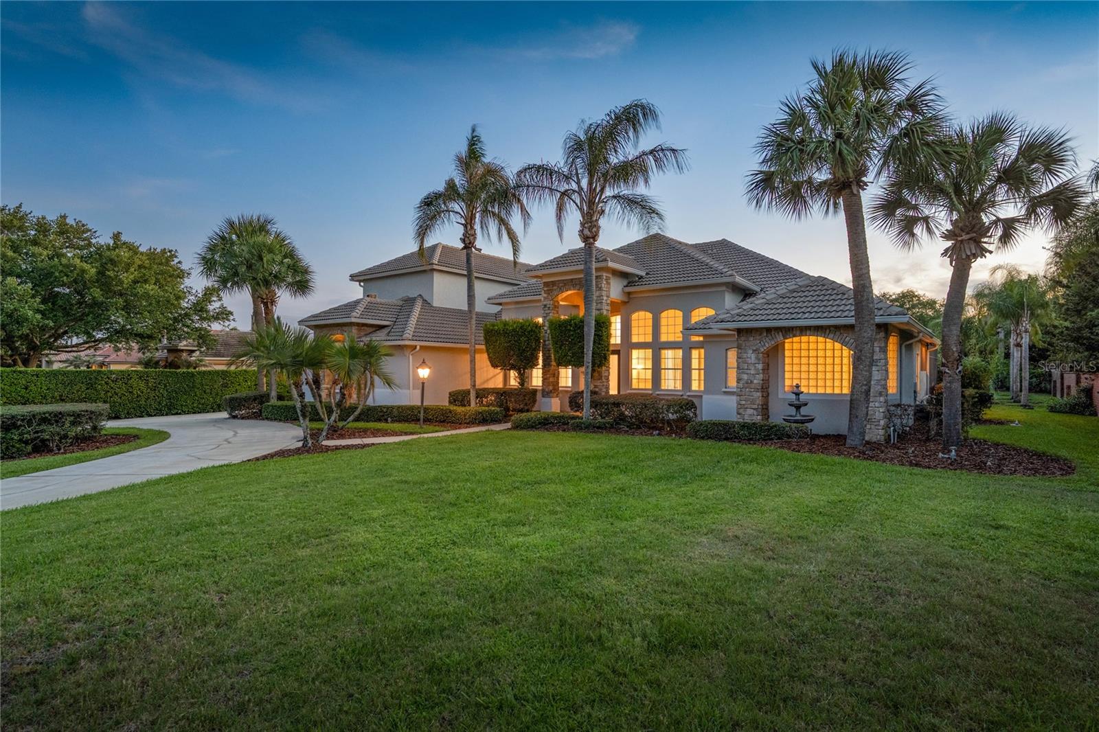 2002 WATER KEY DR, WINDERMERE, FL, 34786