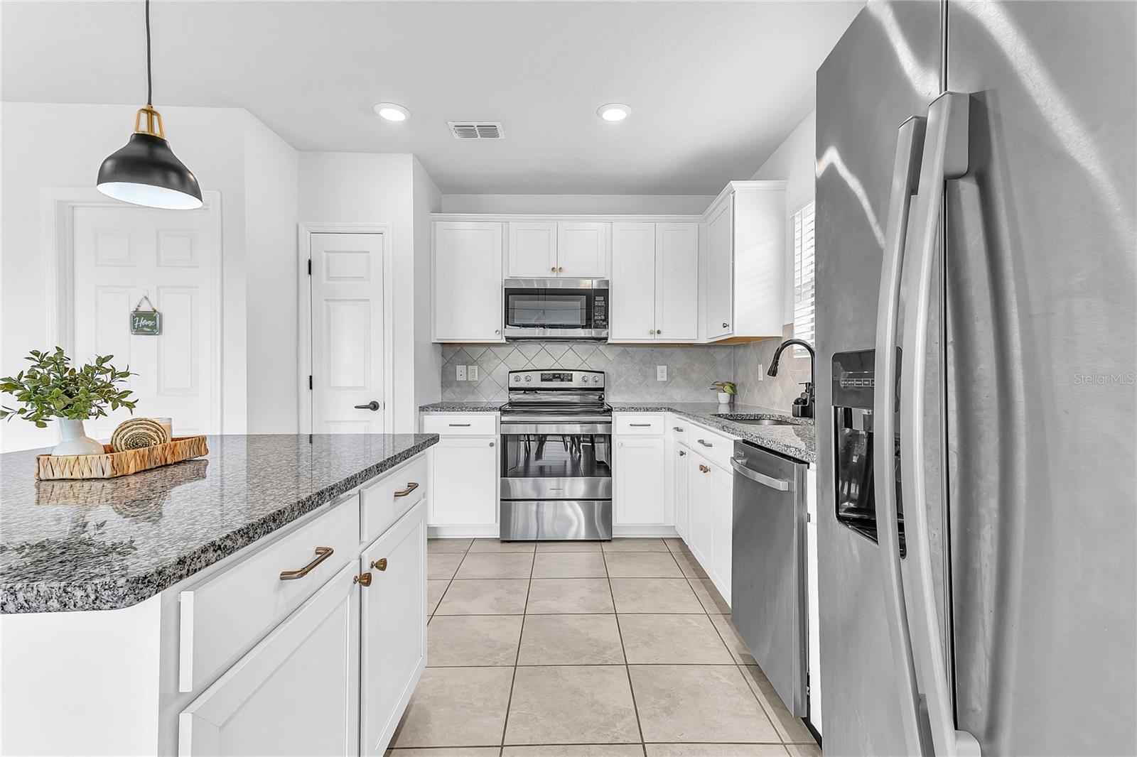 747 CITRUS ISLE DR, DAVENPORT, FL, 33837